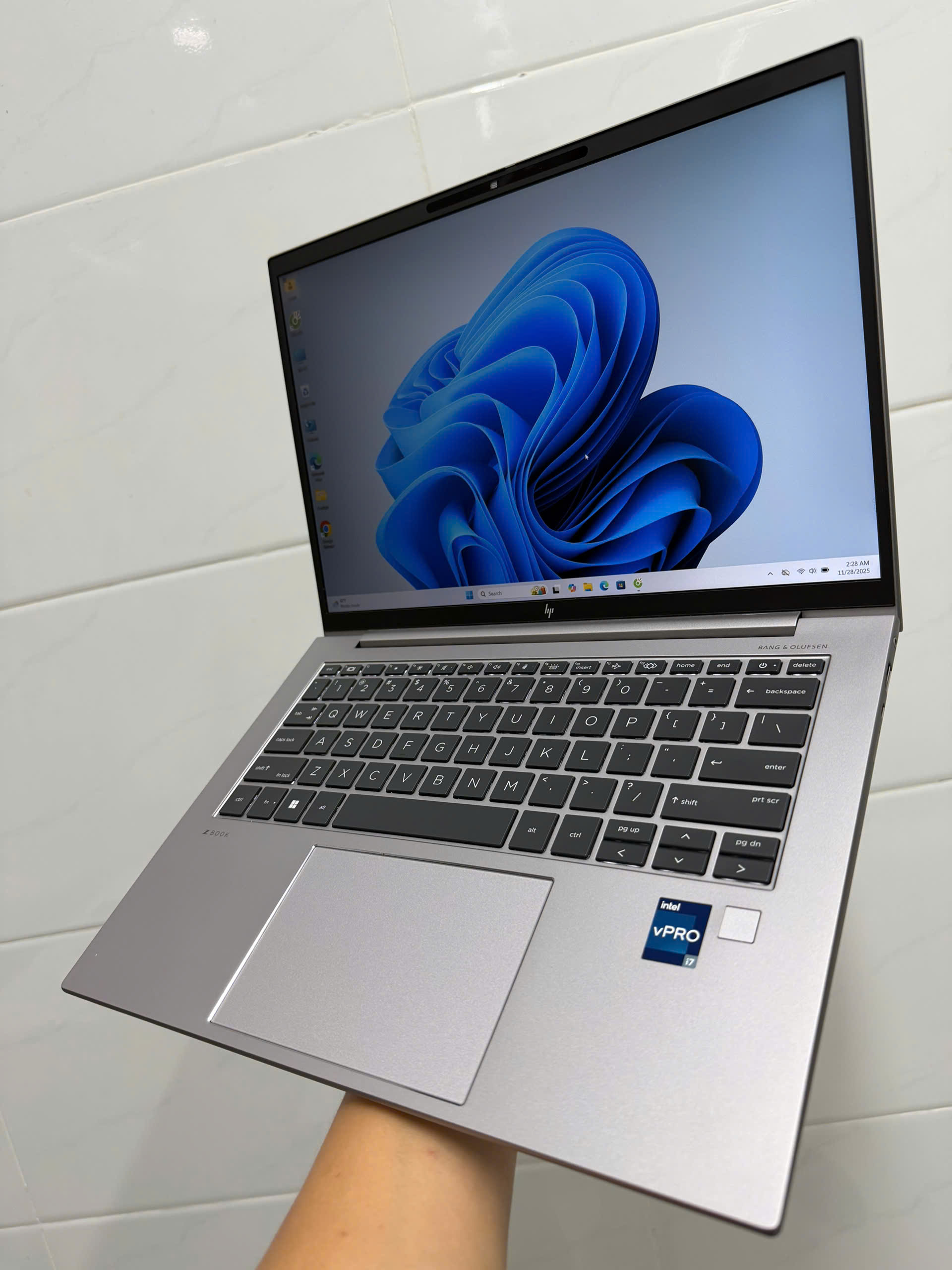 Hp Zbook Firefly 14 G10 Core I7 (6)