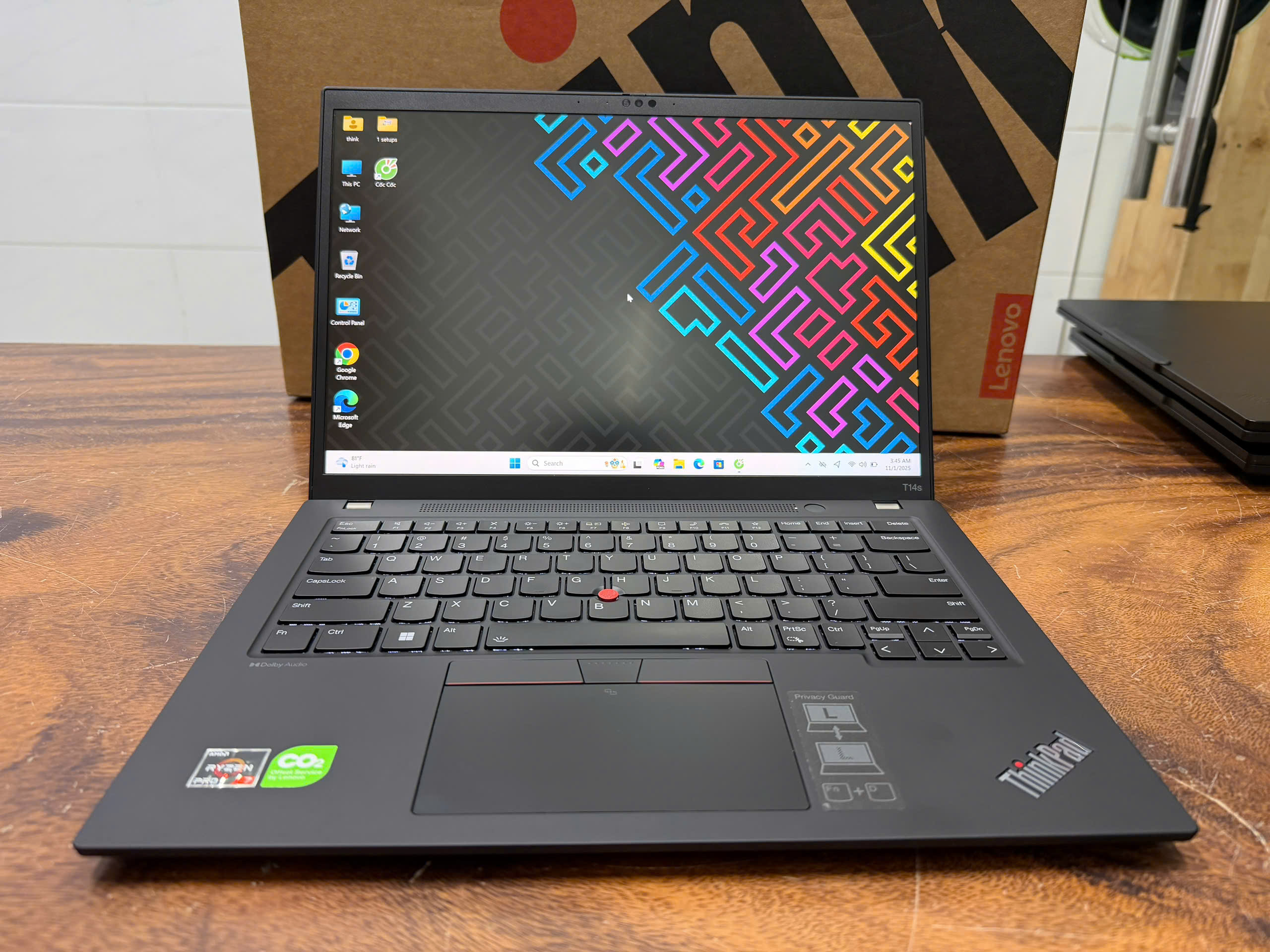 Thinkpad T14s Gen 4 Ryzen 7 (7)