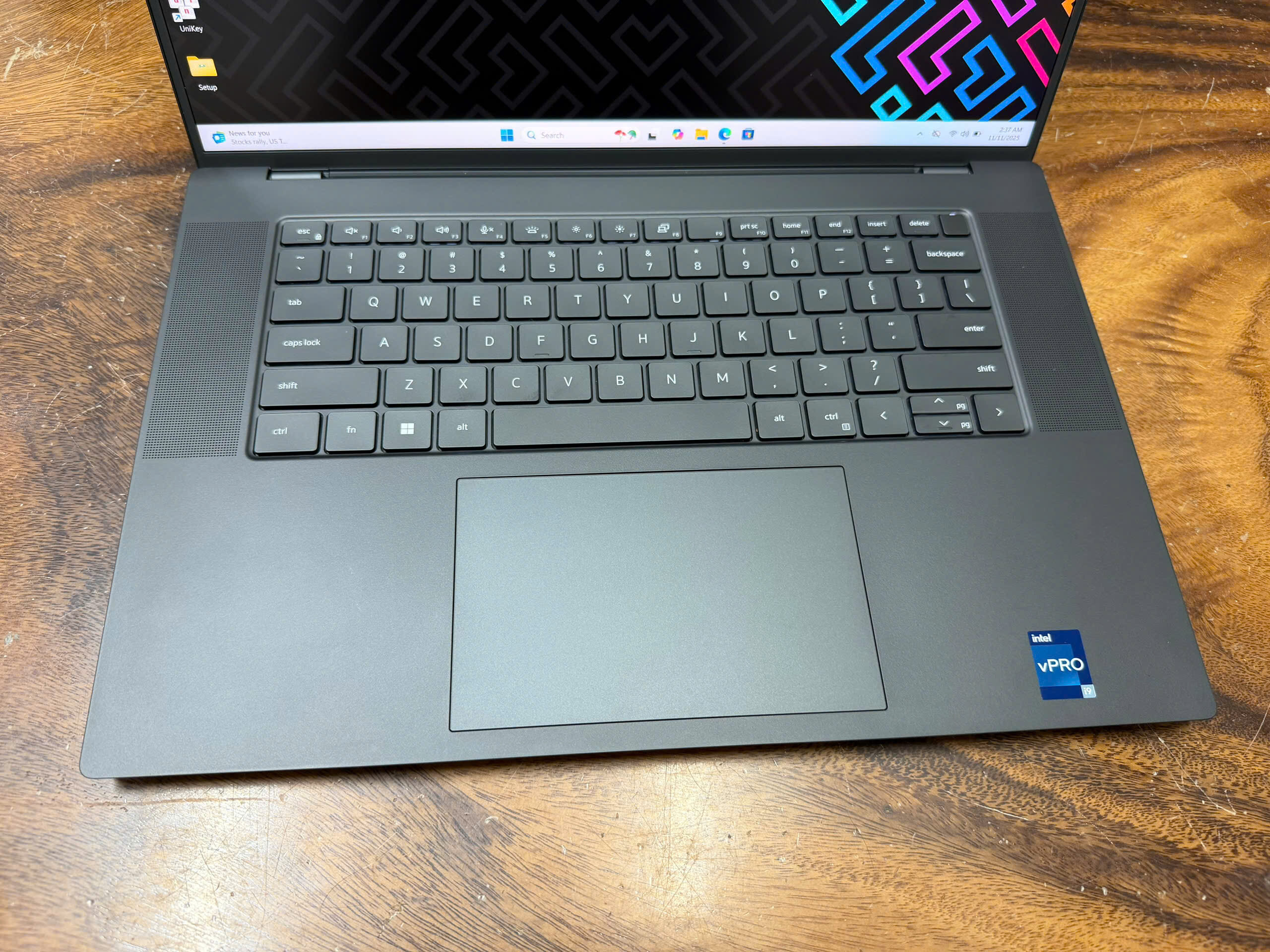 Dell Precision 5680 Core I9 (15)