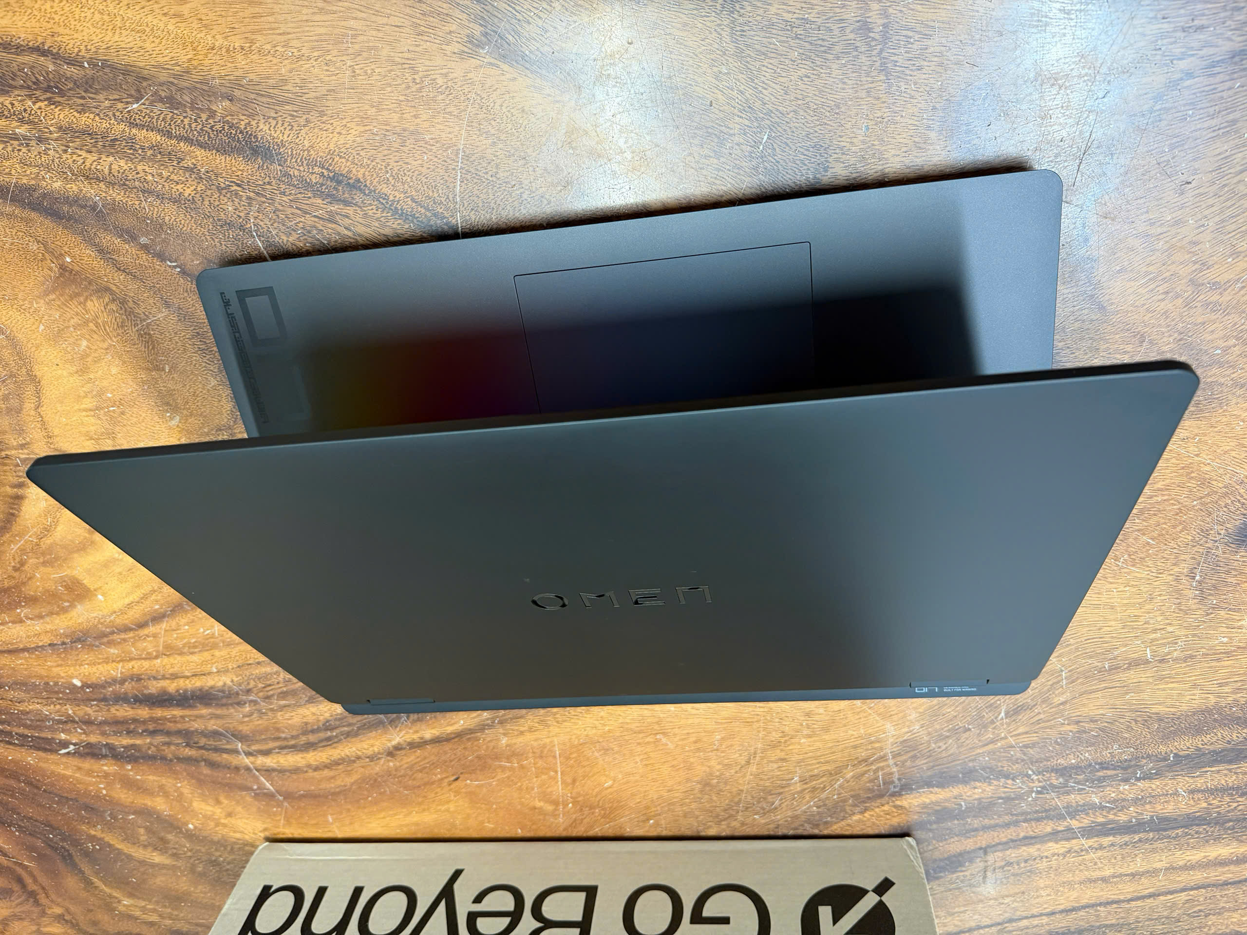 Hp Gaming Omen 17, Ryzen 7 8845hs (4)