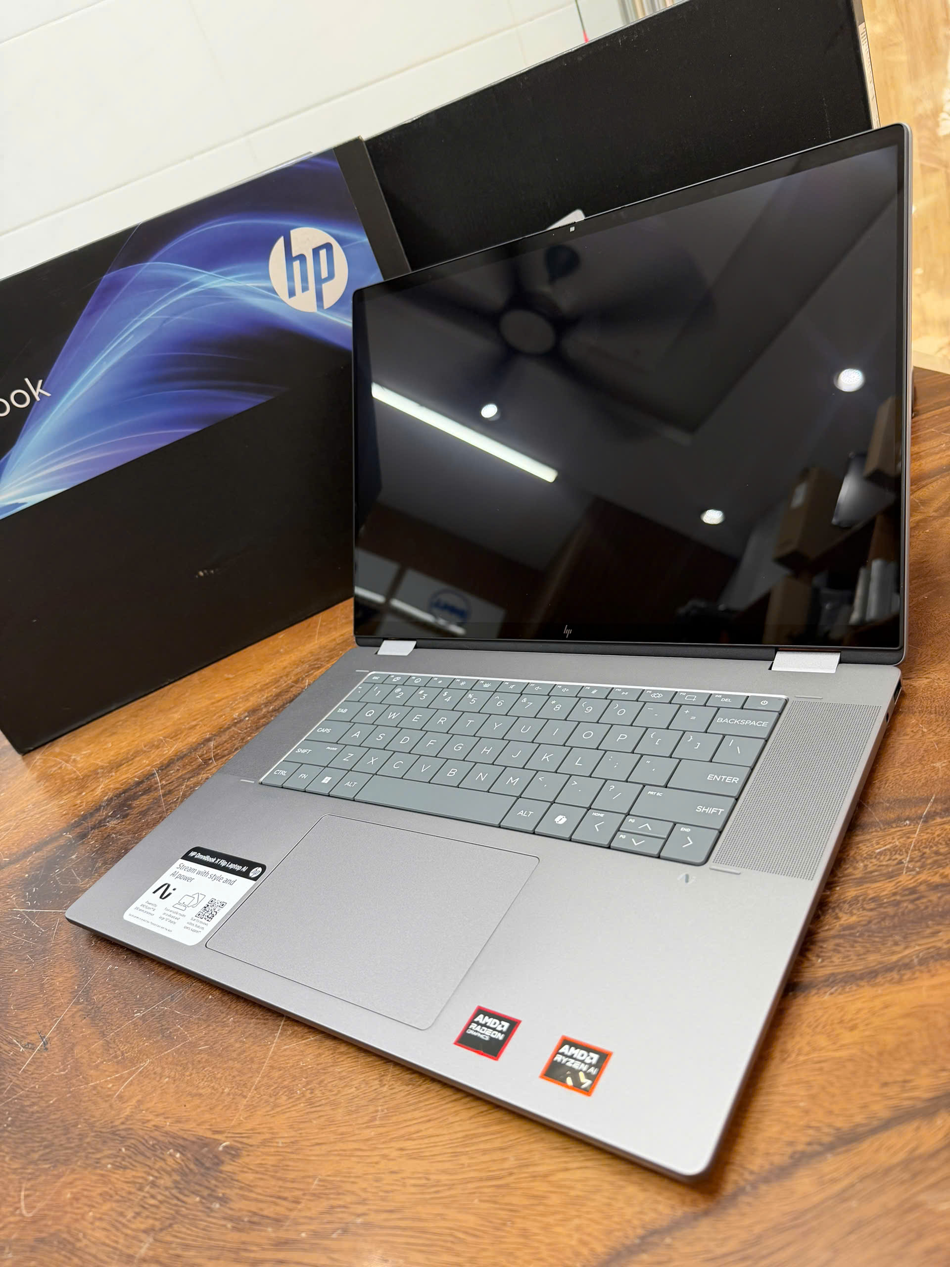 Hp Omnibook X Flip Ai 16 Ar0033dx (5)