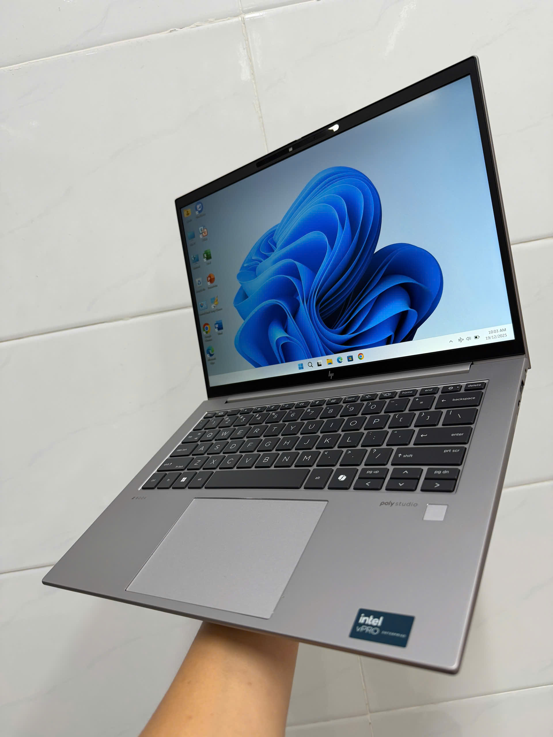 Hp Zbook Firefly 14 G11 Ultra 5 (5)