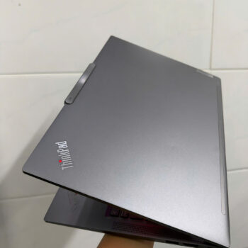 Thinkpad X13 Gen 4, i7 1355U, 16G, 512G, 13.3in FHD+