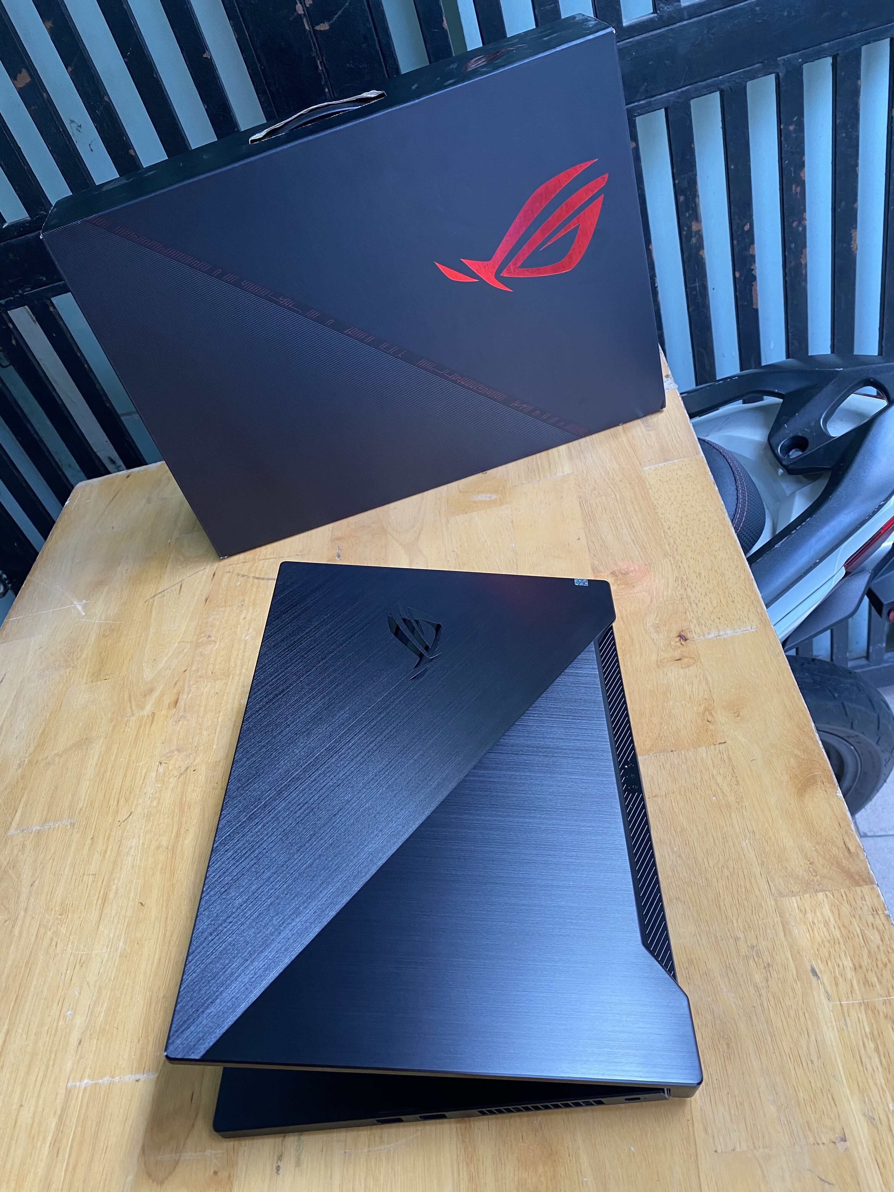 Asus Ga502i R7 (2)