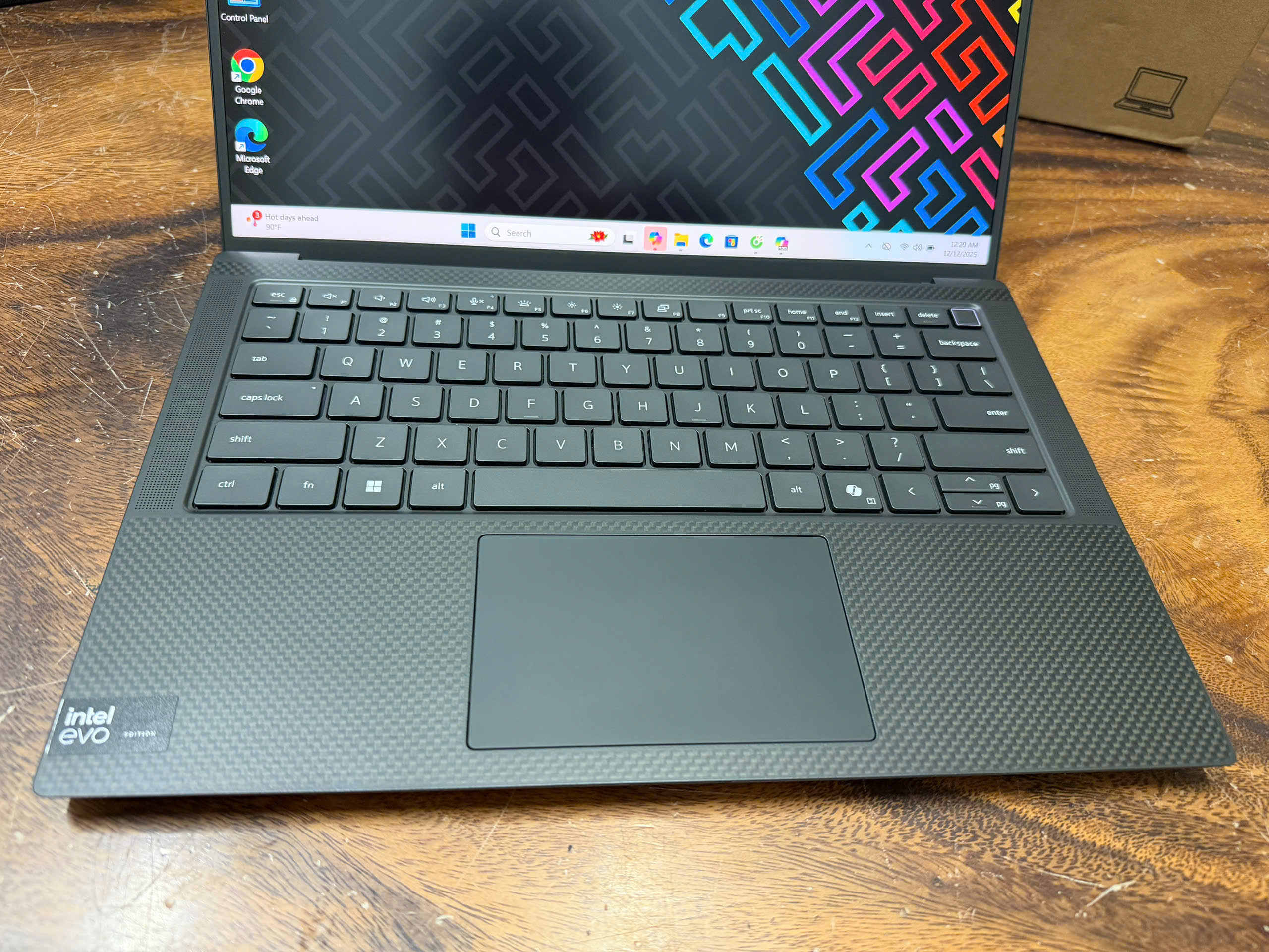 Dell Precision 5490 Ultra 7 (1)