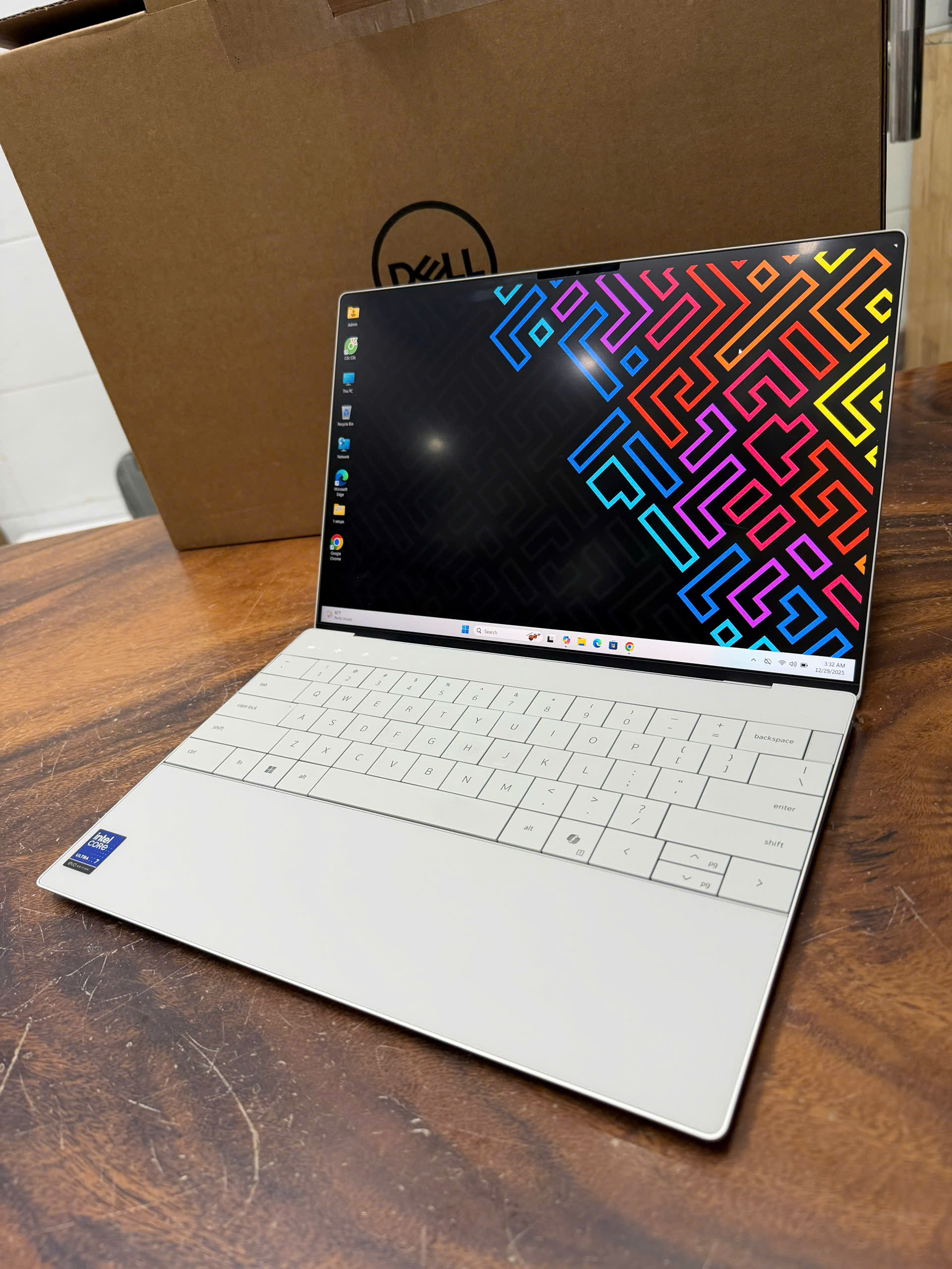 Dell Xps 9350 Ultra 7 (7)