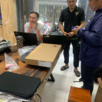 Vì sao cùng 1 laptop nhưng mỗi nơi báo giá khác nhau?