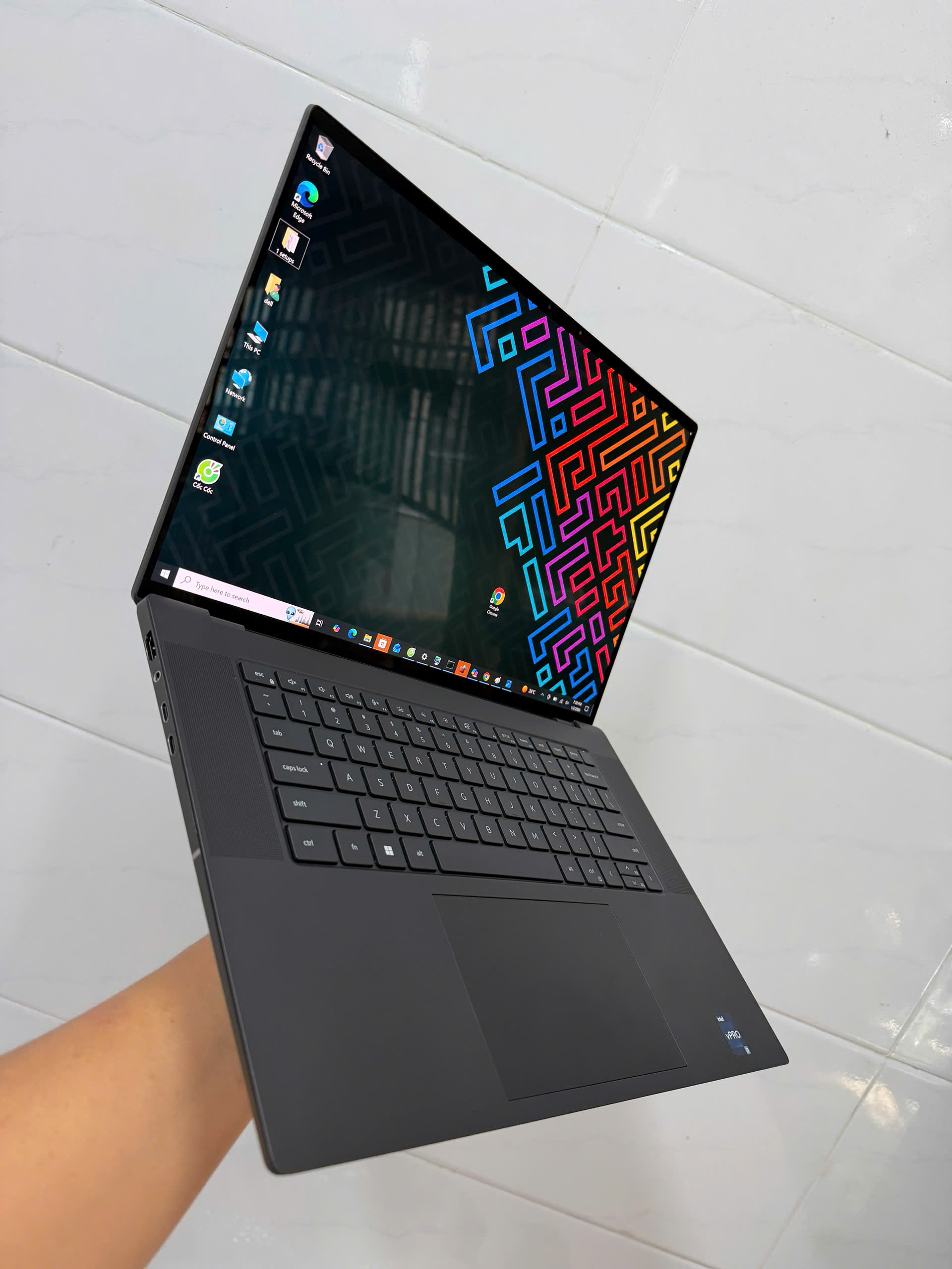 Dell Precision 5680 Oled (2)