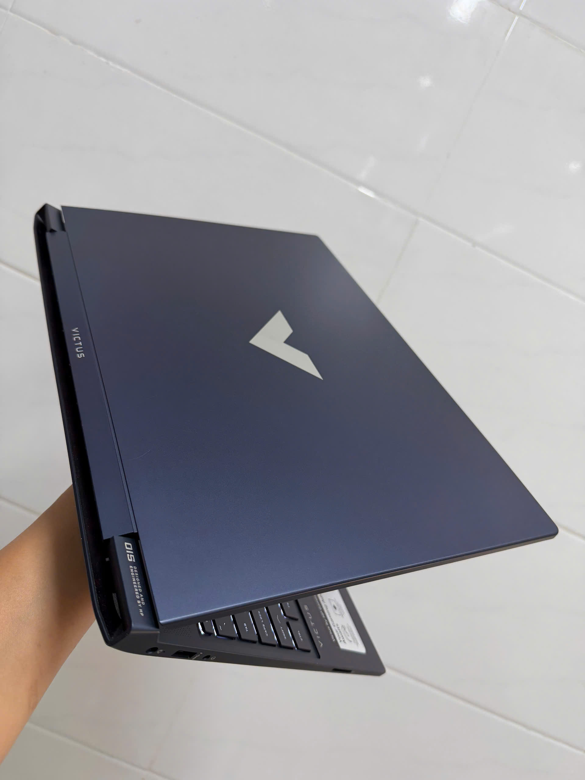 Hp Victus 15 Fa1163dx (9)