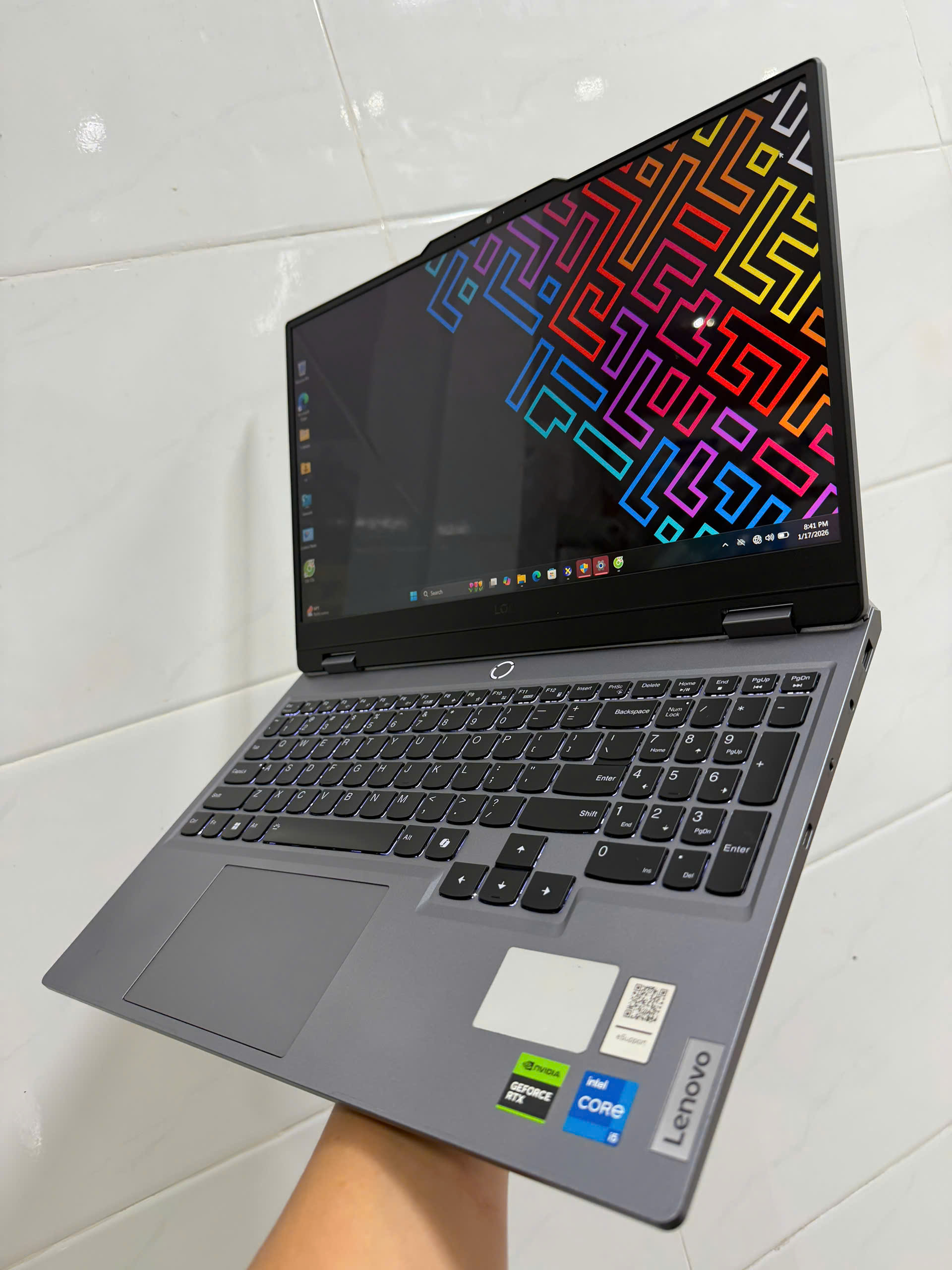 Lenovo Loq 15iax9 (4)