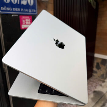 Macbook Pro 14in M1 Pro, 32G, 512G, MDM, 14in retina.