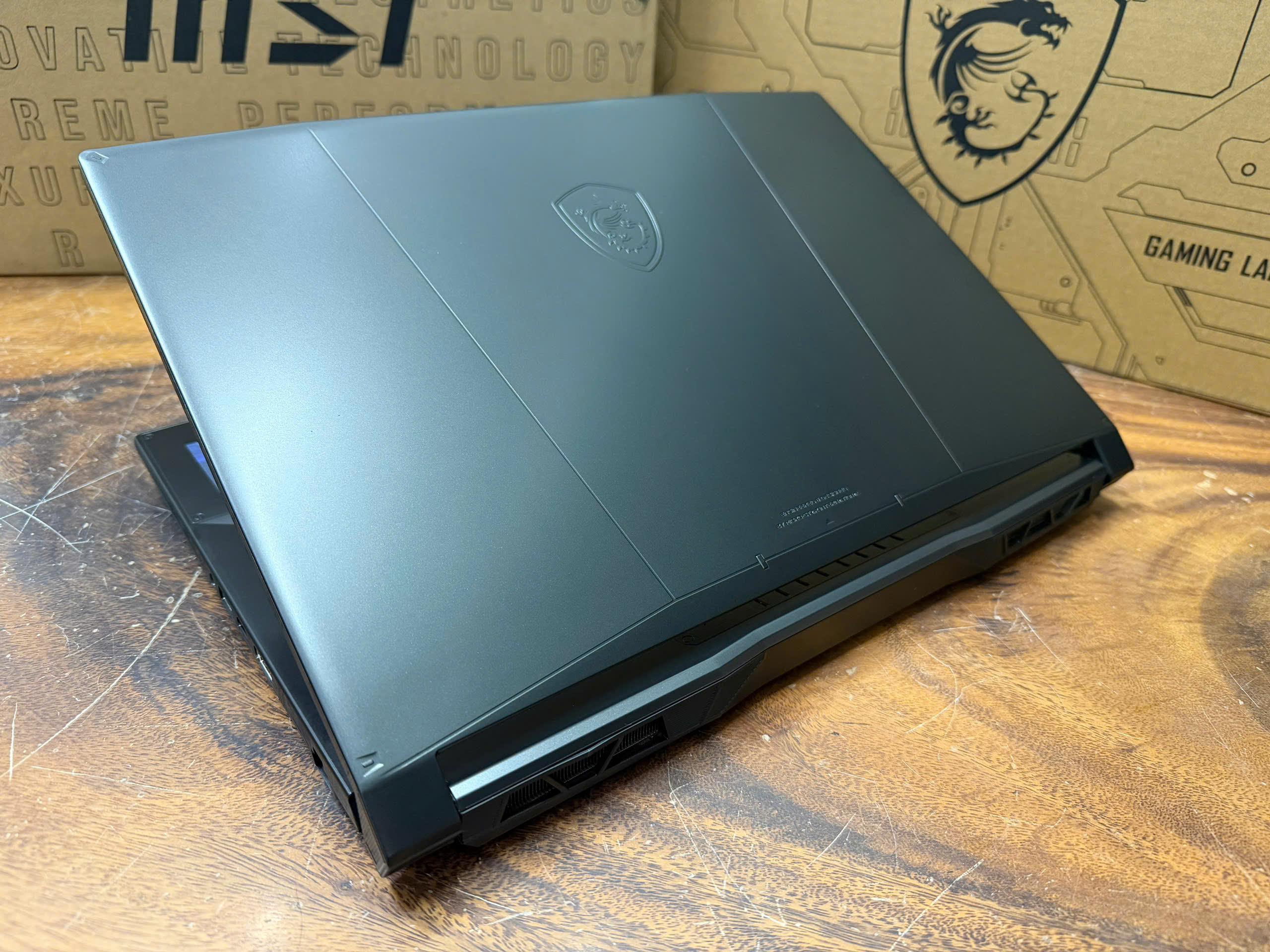 Msi Katana A15 Ai B8vf (2)