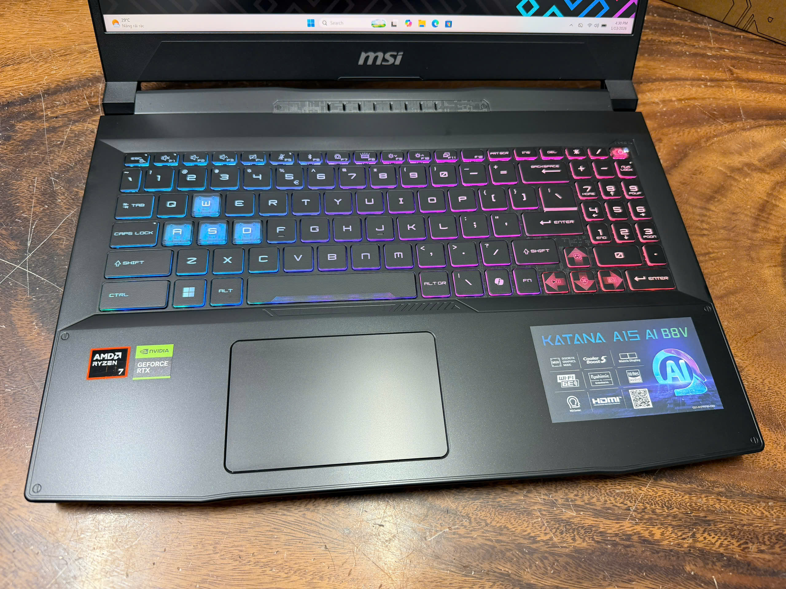 Msi Katana A15 Ai B8vf (5)