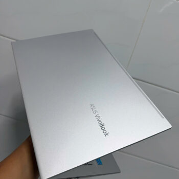 Asus Vivobook X513A, i3 1115G7, 8G, 256G, 15,6in FHD.
