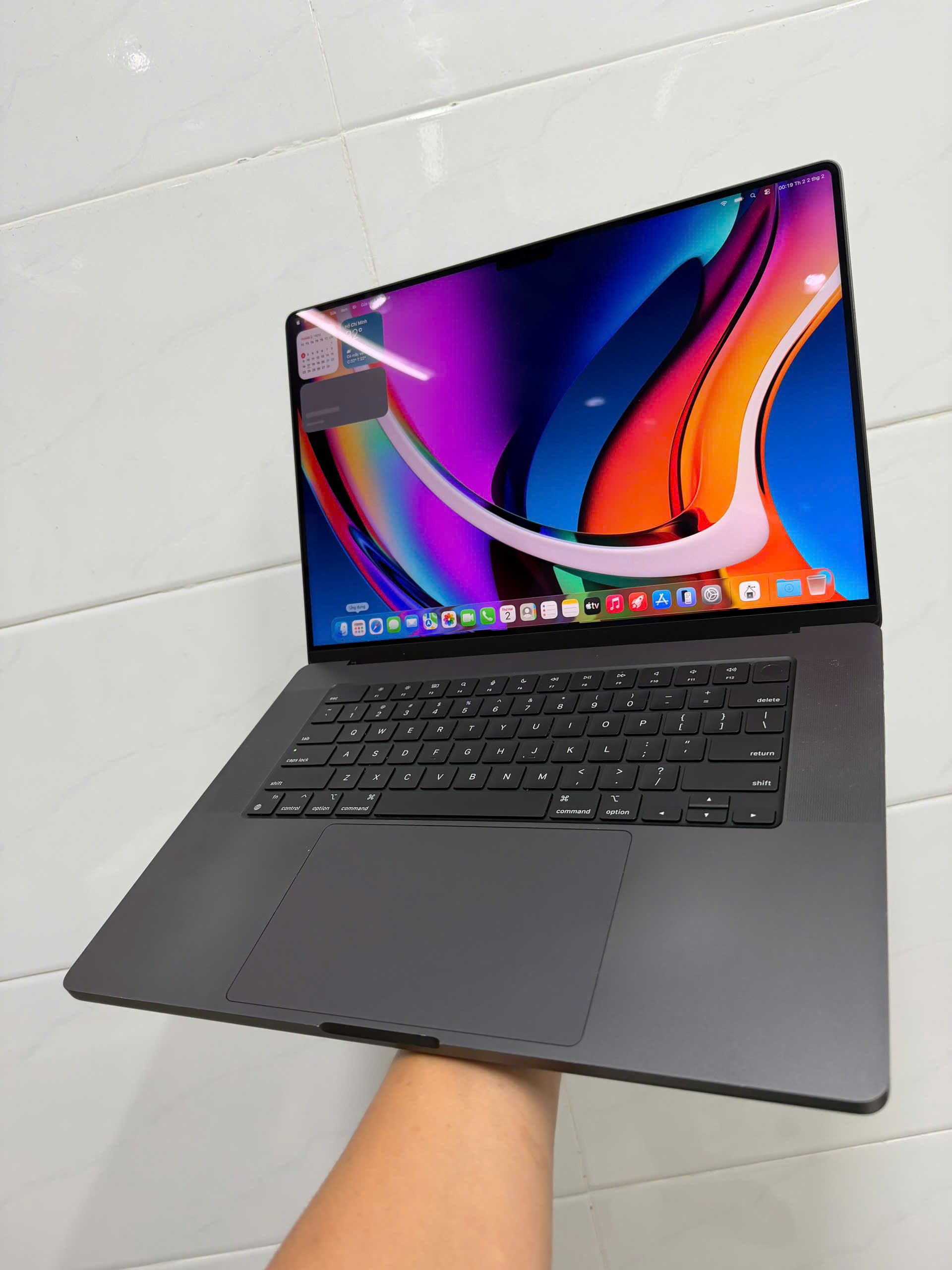 Macbook Pro 16 M3 Pro (3)