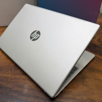 Hp 15-FD, core i7 1355U, 16G, 512G, 15,6in FHD.