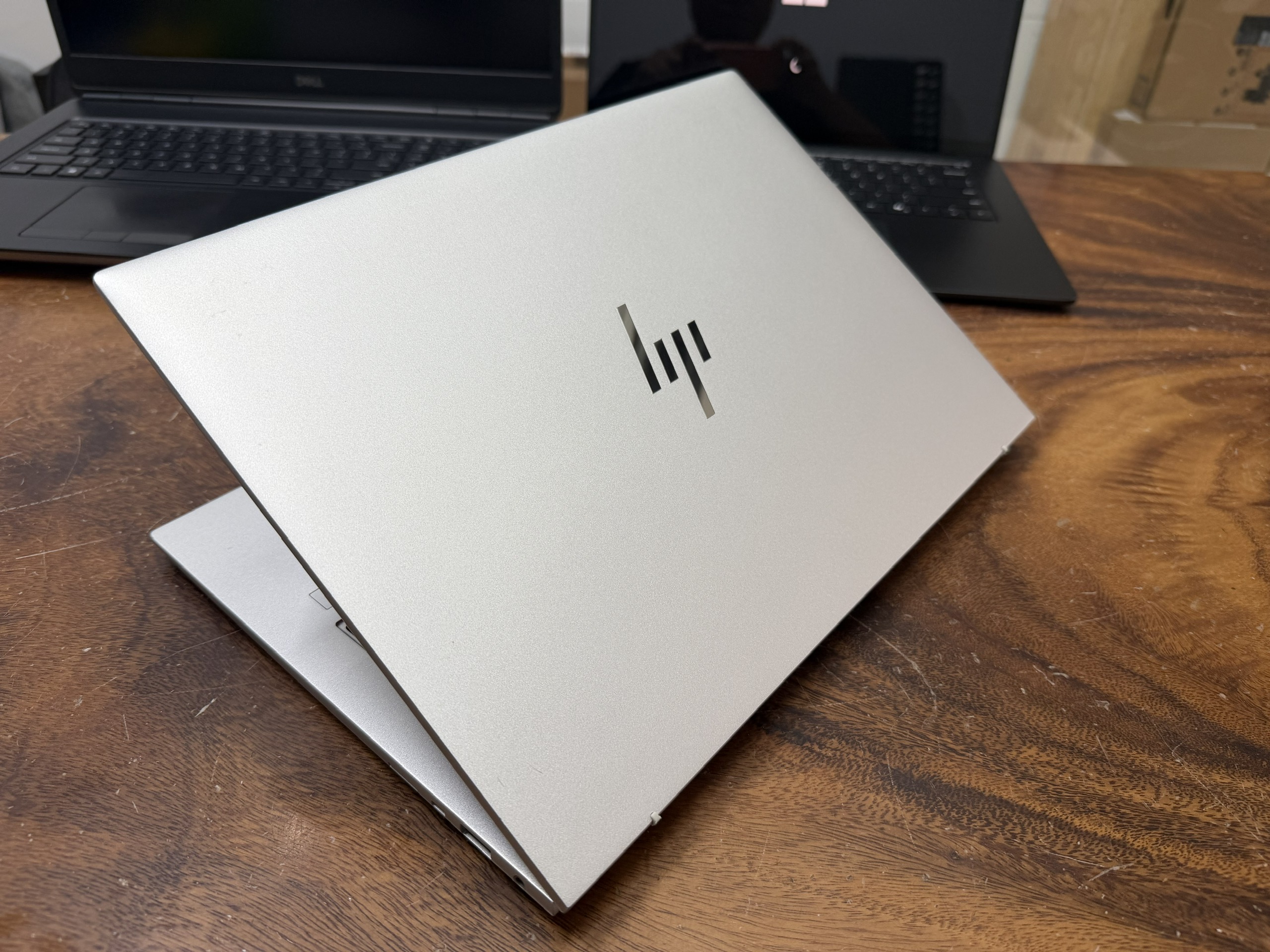 Hp Elitebook 1040 G10, i7 1365G7, 16G, 512G, 14in FHD+ touch