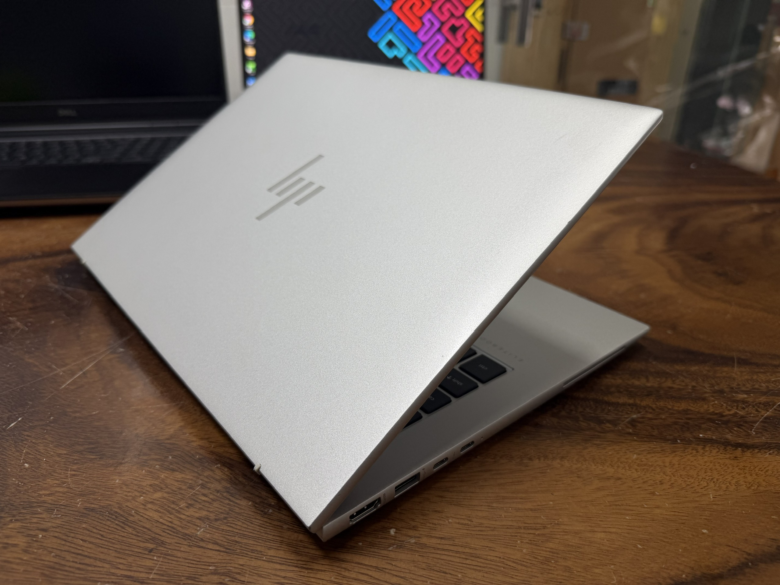 Hp Elitebook 1040 G10 (2)