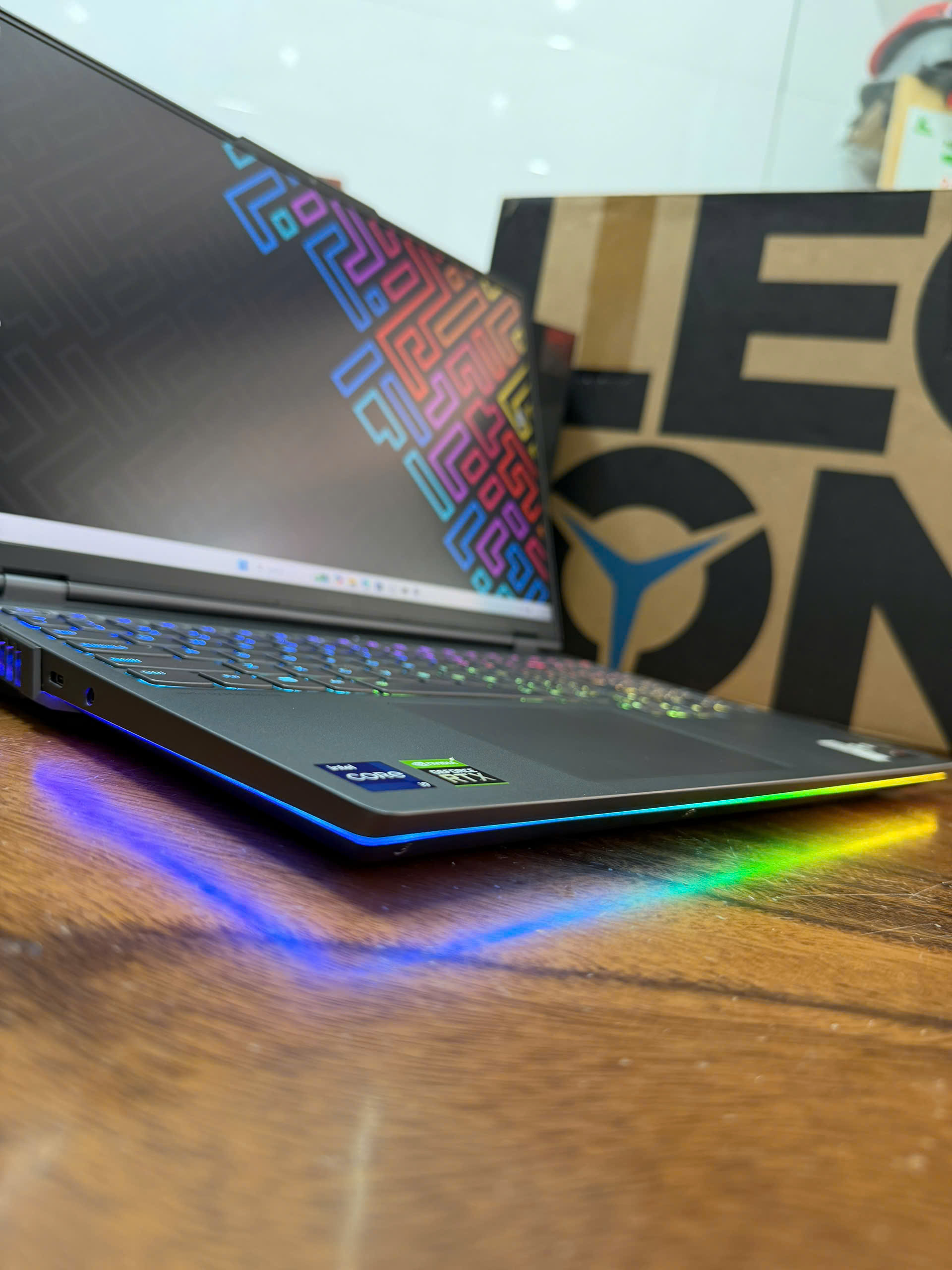 Legion 7 Pro I9 (1)