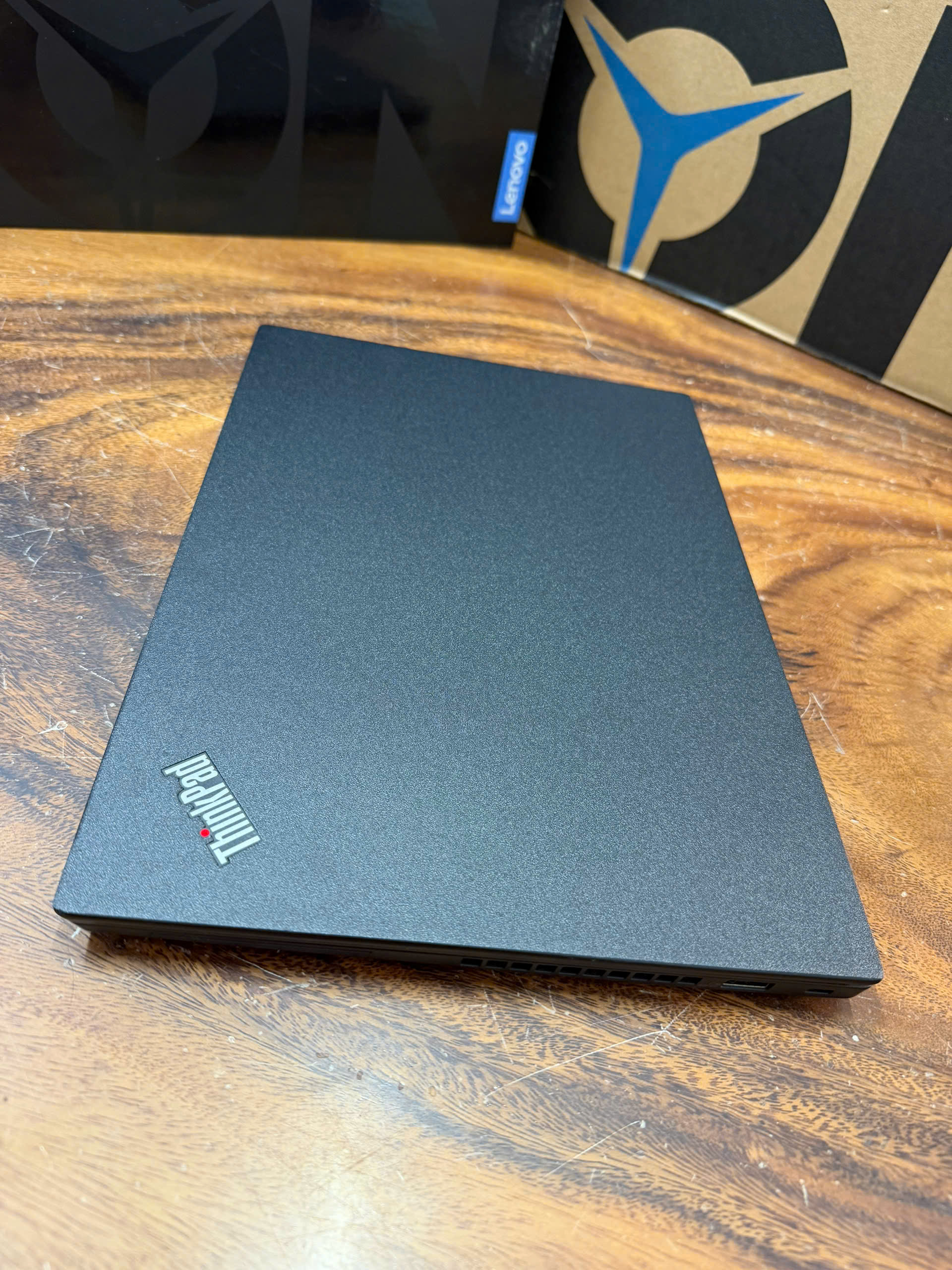 Thinkpad X13 Amd (2)