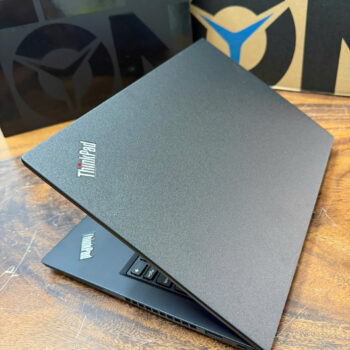 Thinkpad X13, Ryzen 5 4650U, 16G, 256GG, 13,3in FHD touch (LTE).