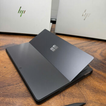 Microsoft Surface Pro 11 Snapdragon X Plus, 16G, 512G.