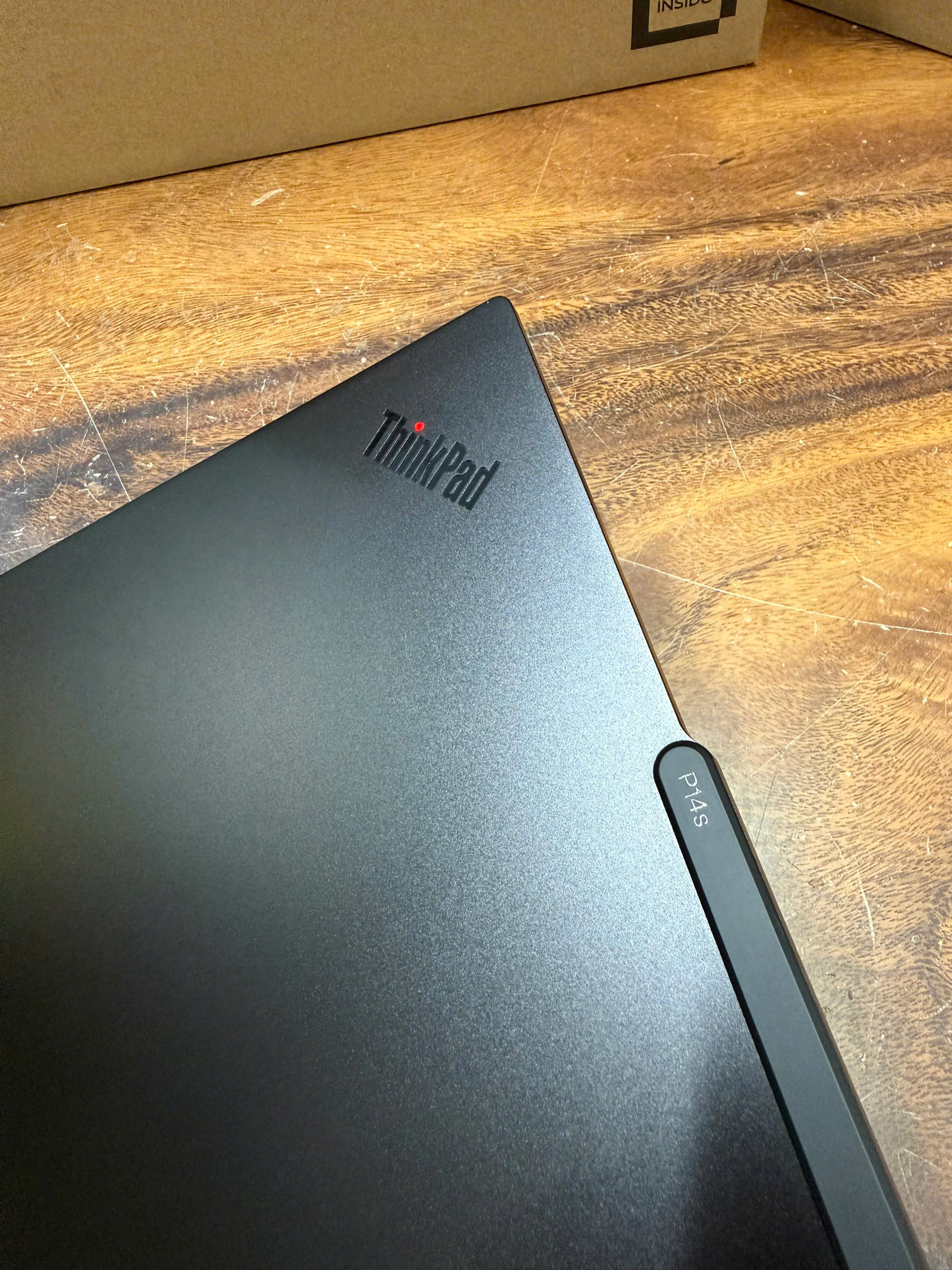 Thinkpad P14s Gen 5 (7)