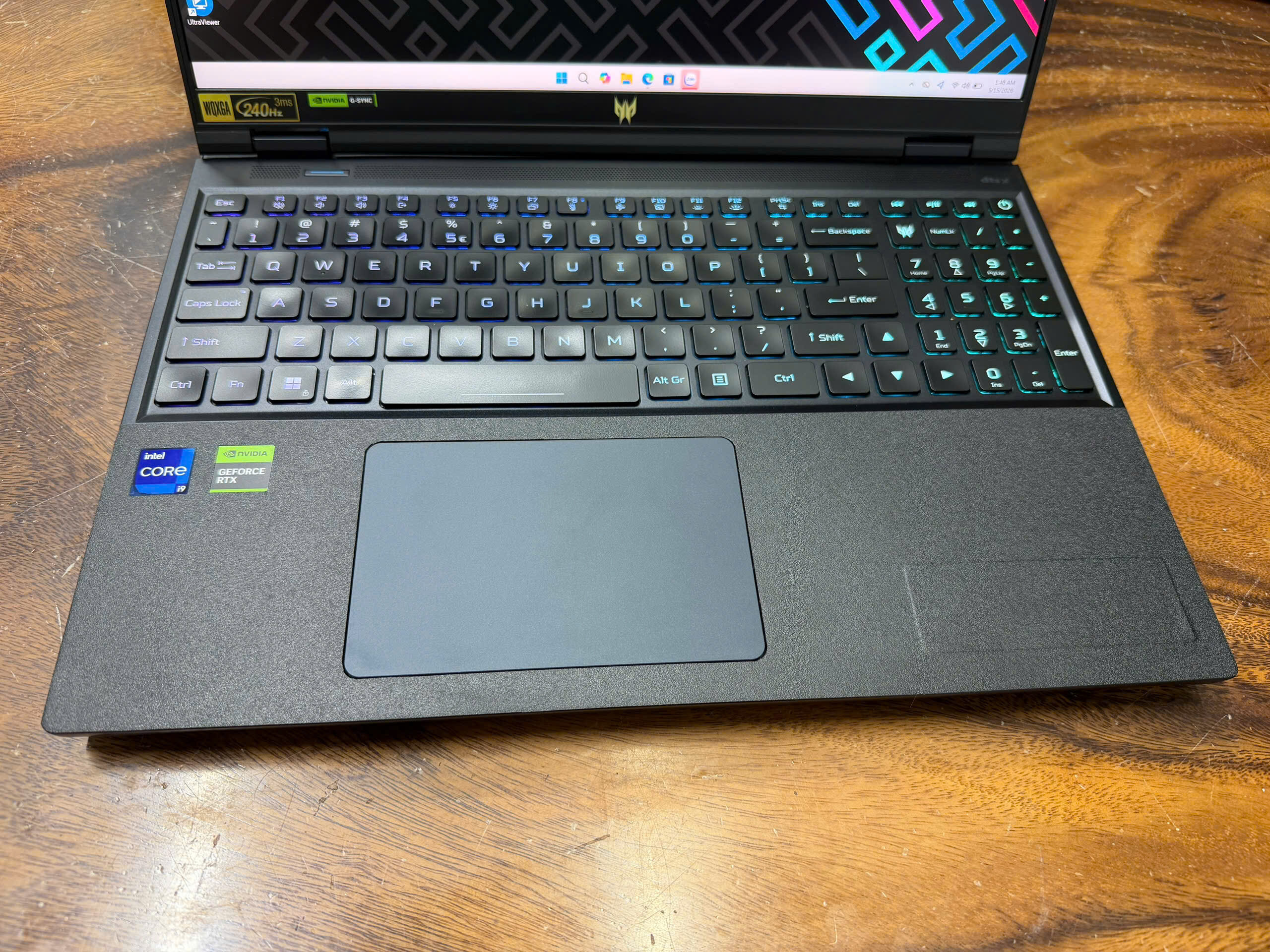 Acer Predator Helios 16 Ph16 71 (12)