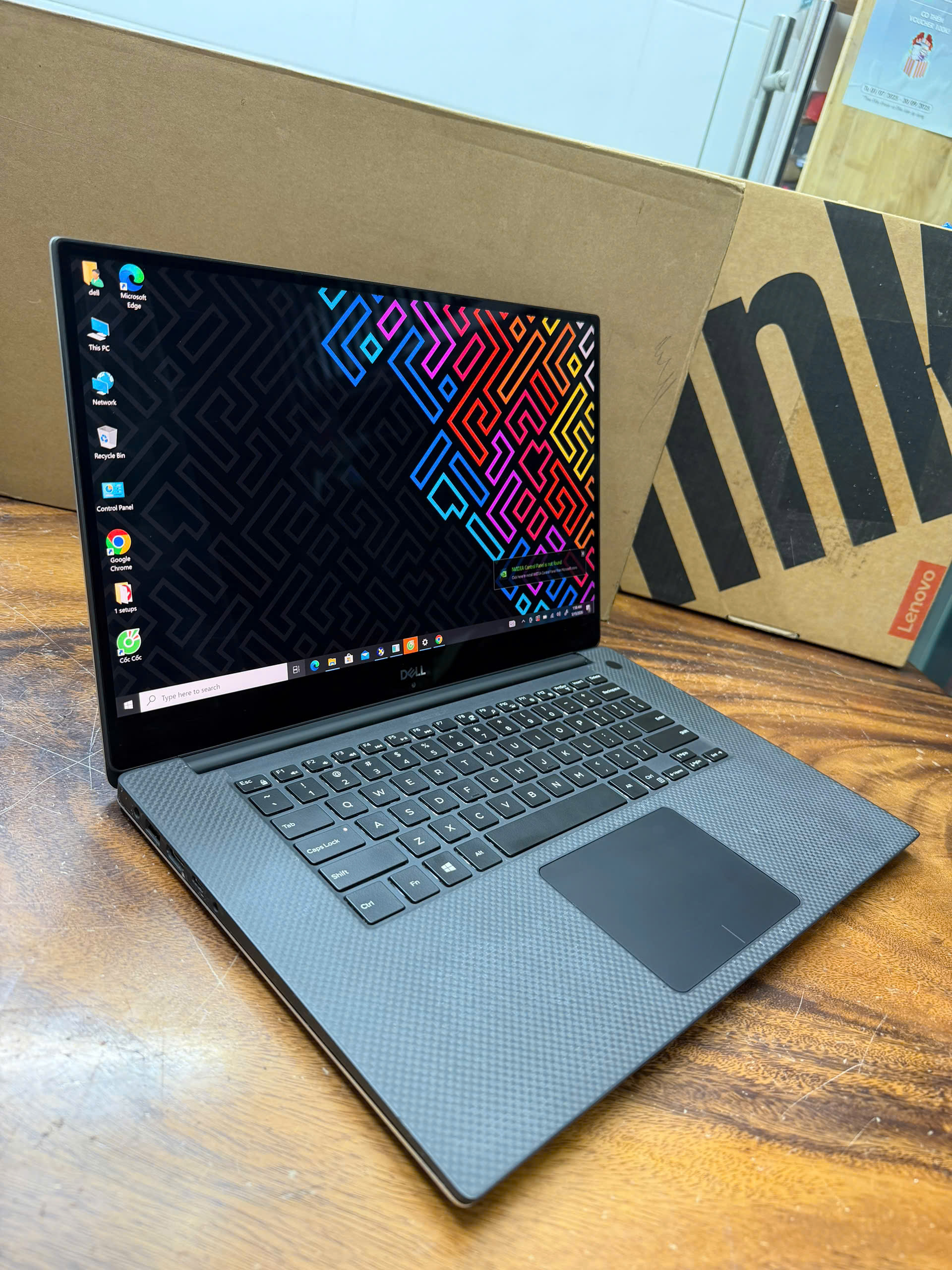 Dell Precision 5540 Core I9 (1)