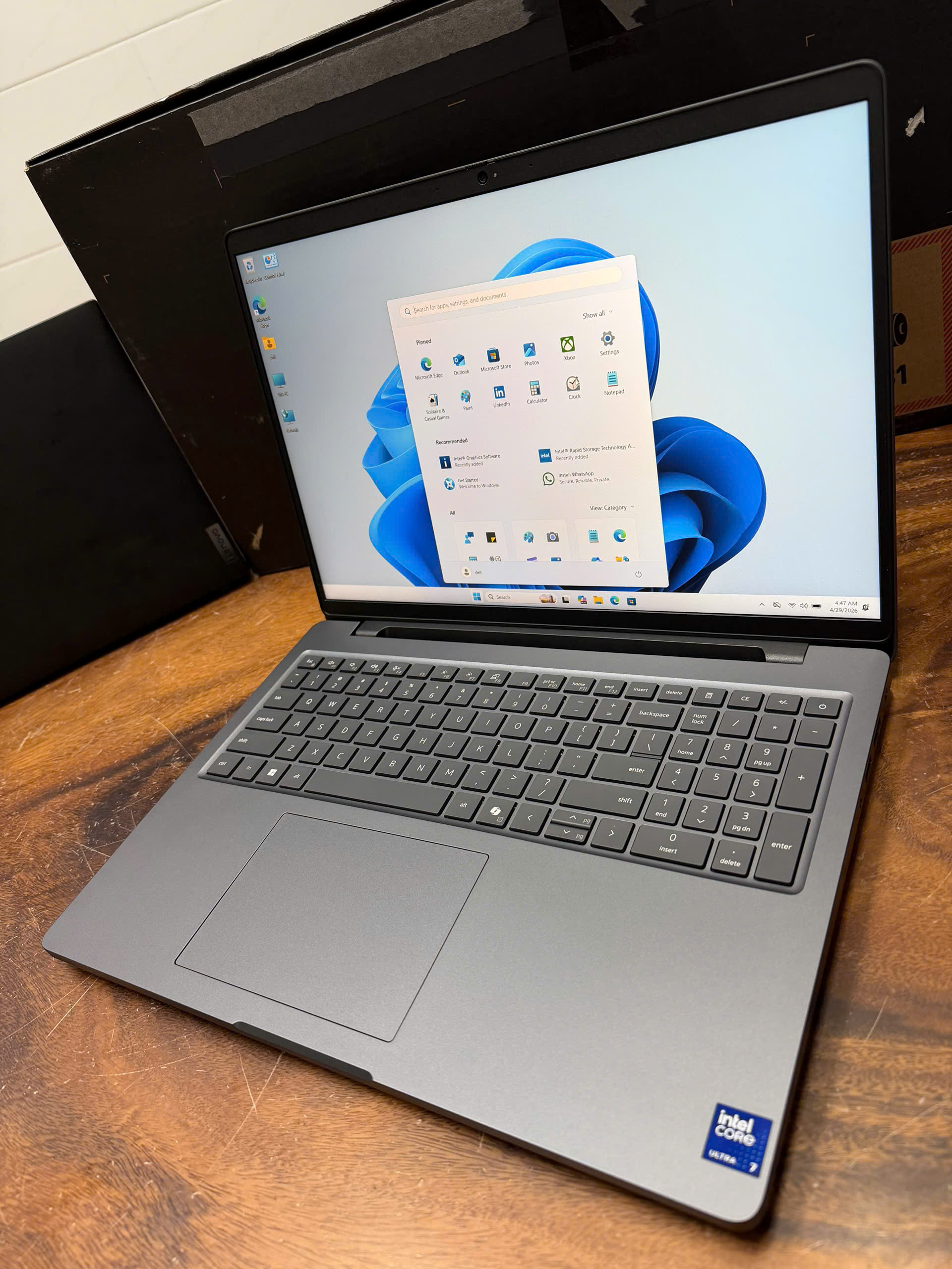 Dell Pro Max 16 Mc16250 (17)