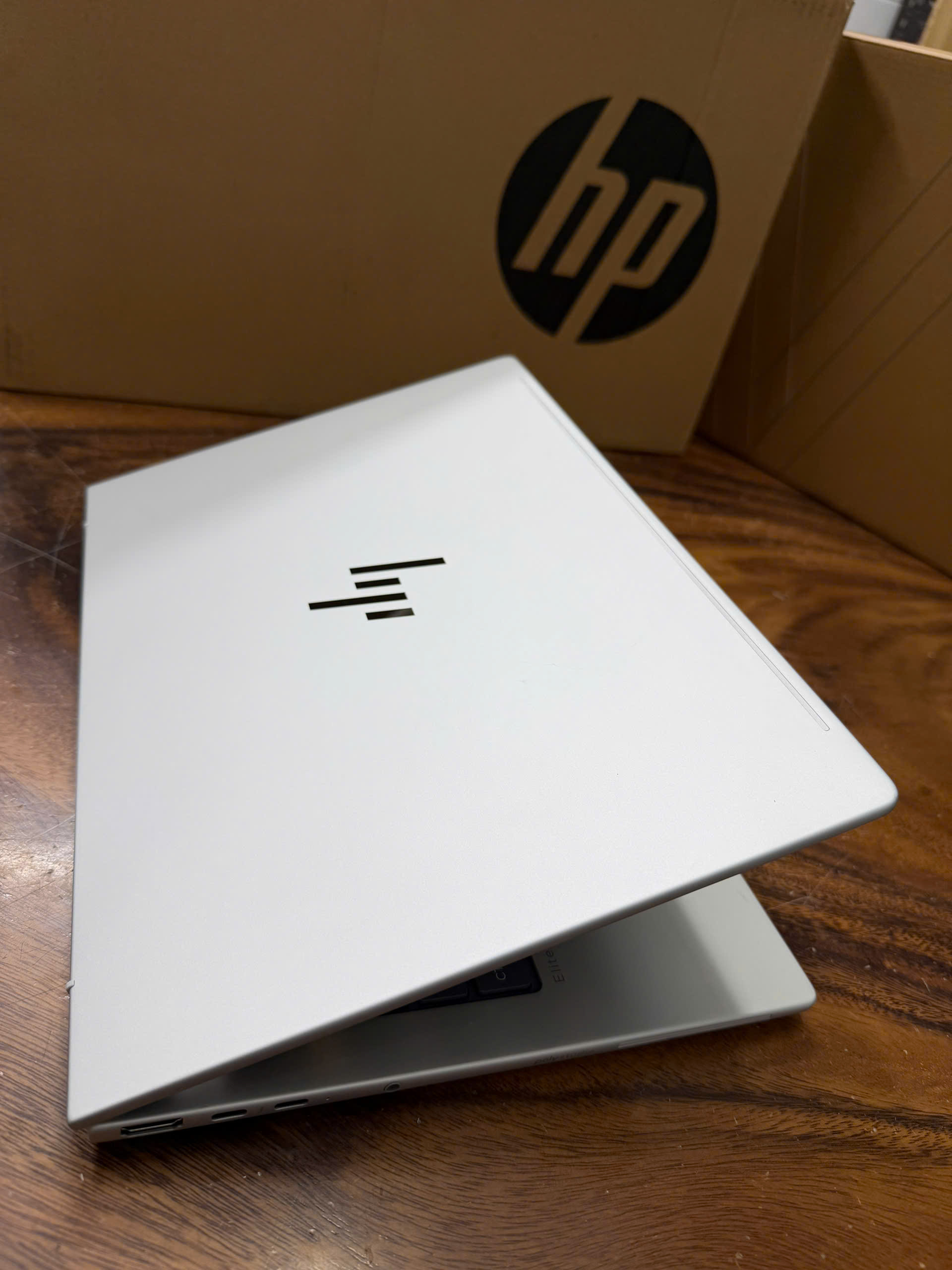 Hp Elitebook 8 G1a 14 (1)