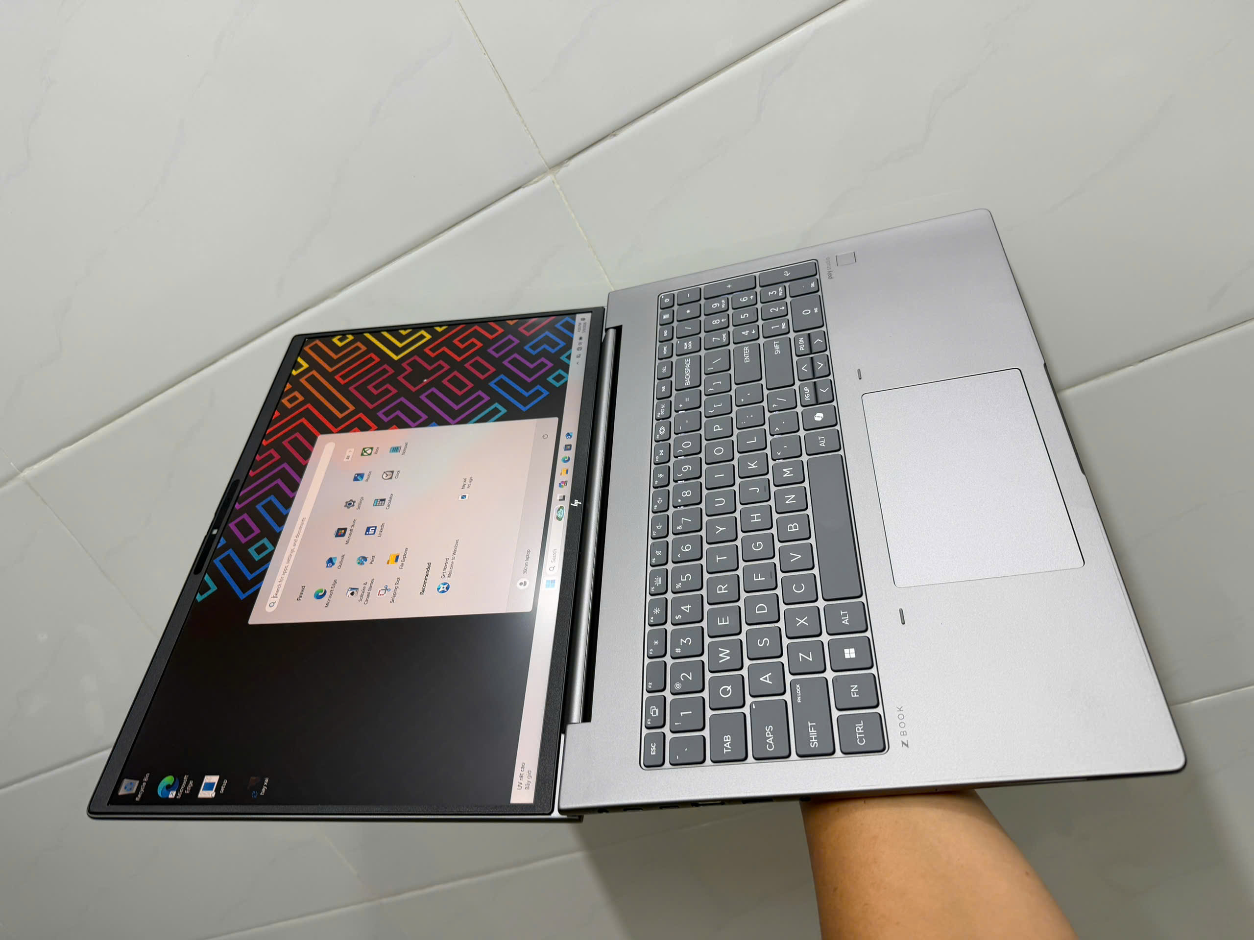 Hp Zbook Power 16 G11 (16)
