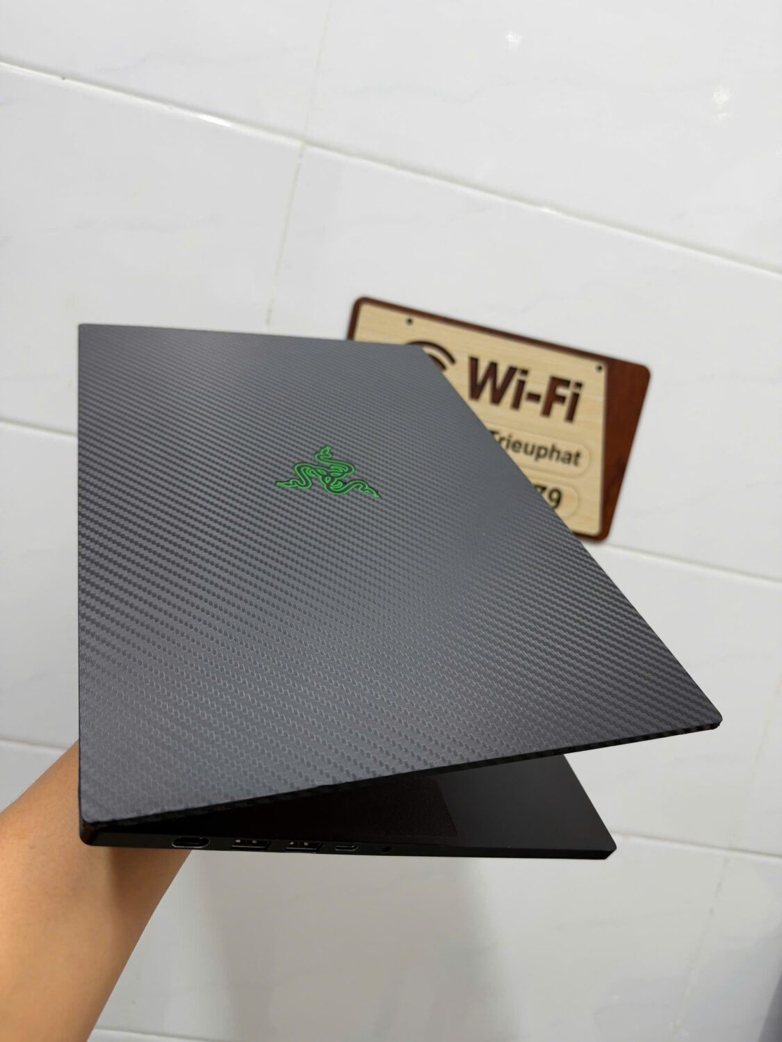 Razer Blade 15 Advanced (2)