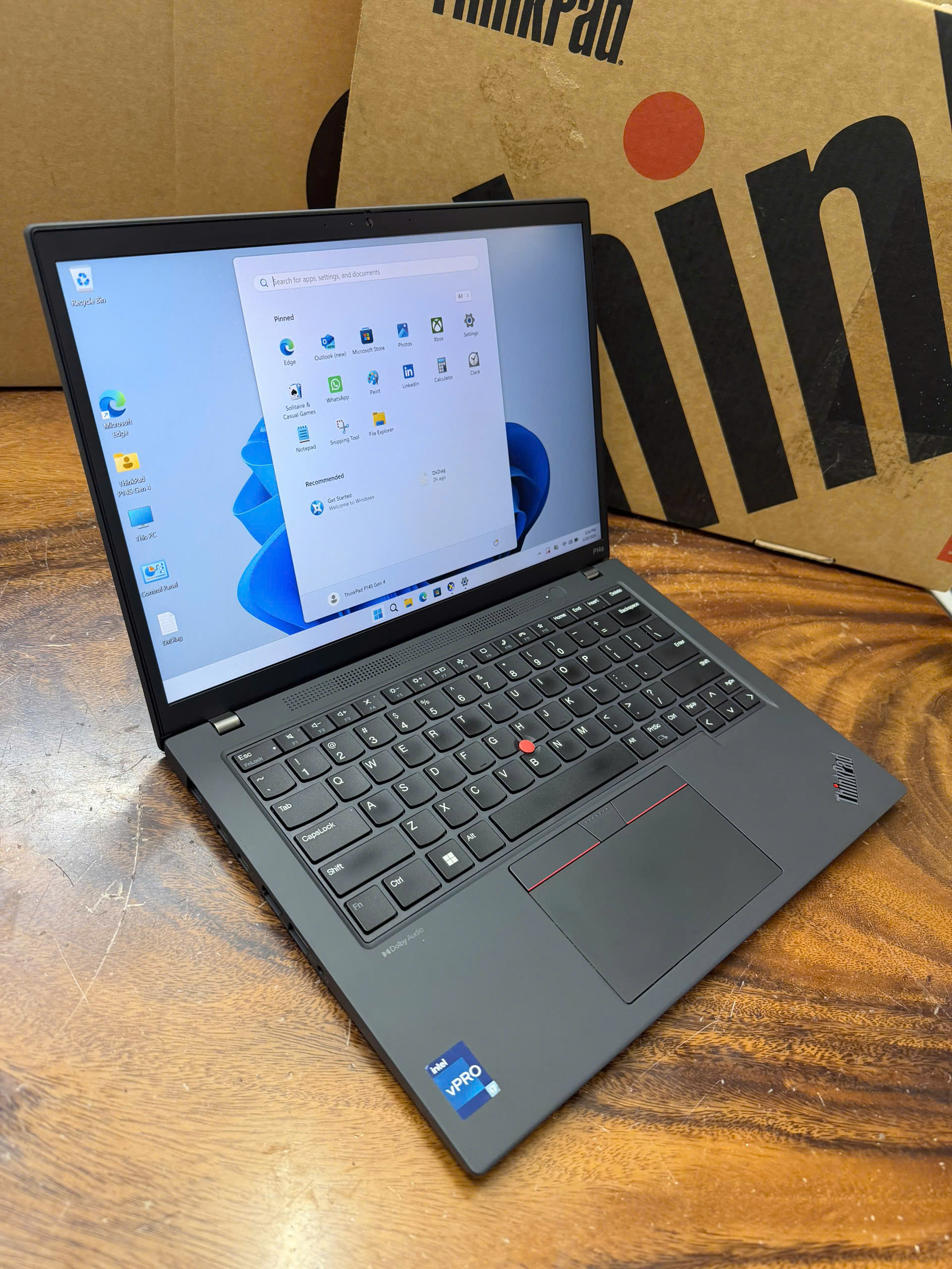 Thinkpad P14s Gen 4 I7 (1)