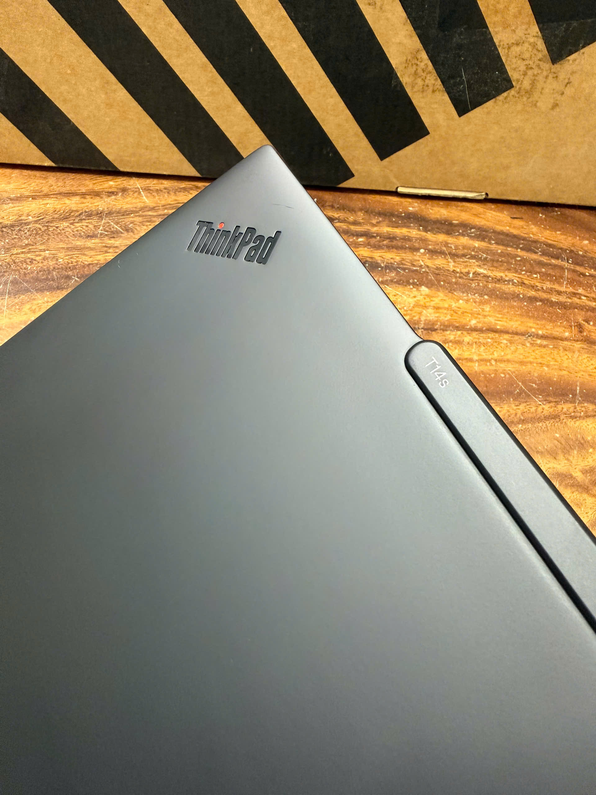 Thinkpad T14s Gen 5 (1)