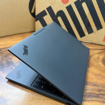 Thinkpad T16 gen 4, ultra 7 265U 16G, 512G, 16in FHD+, 99%