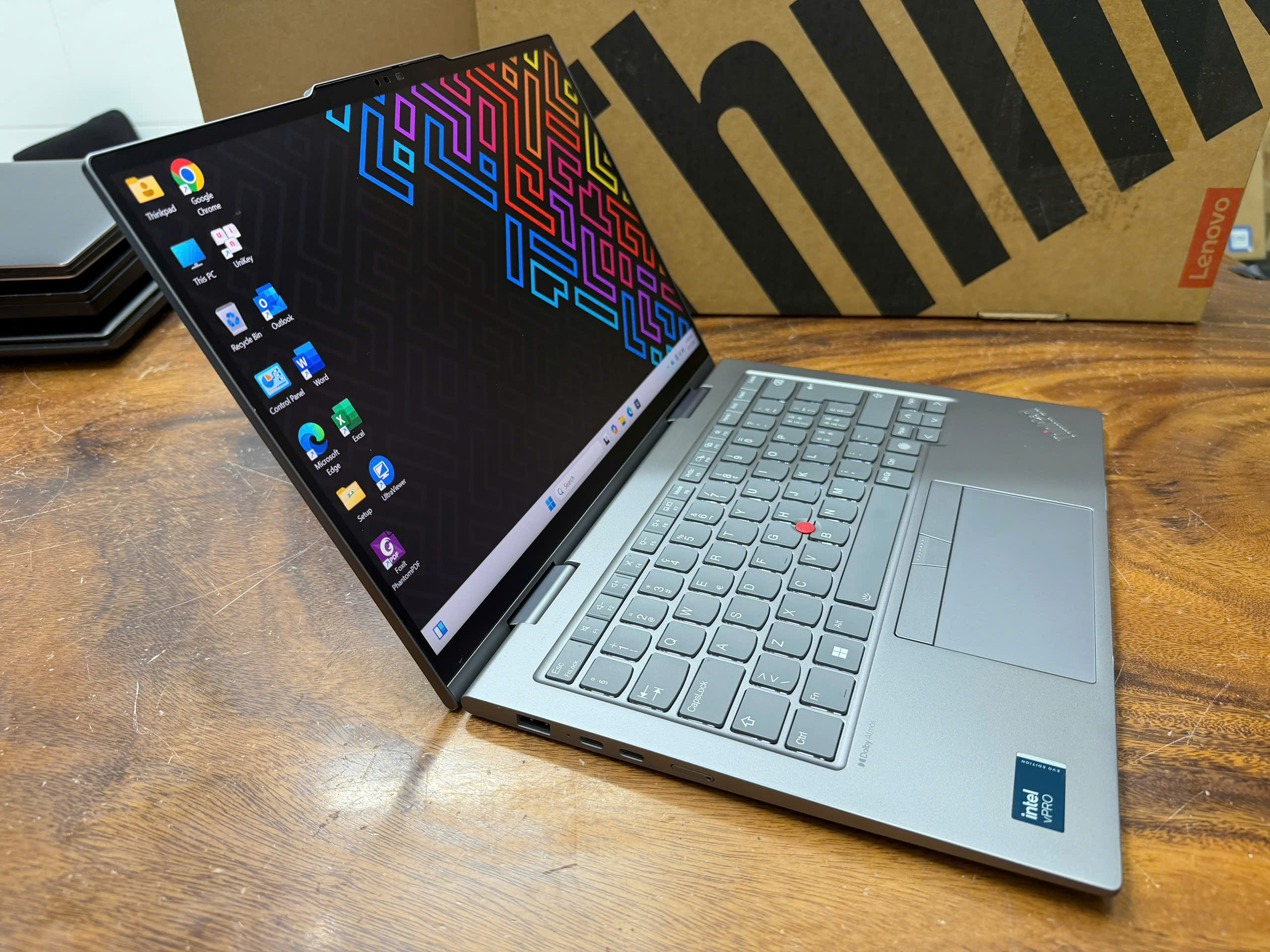 Thinkpad X1 2in1 Yoga Gen 9 Ultra 5 (3)