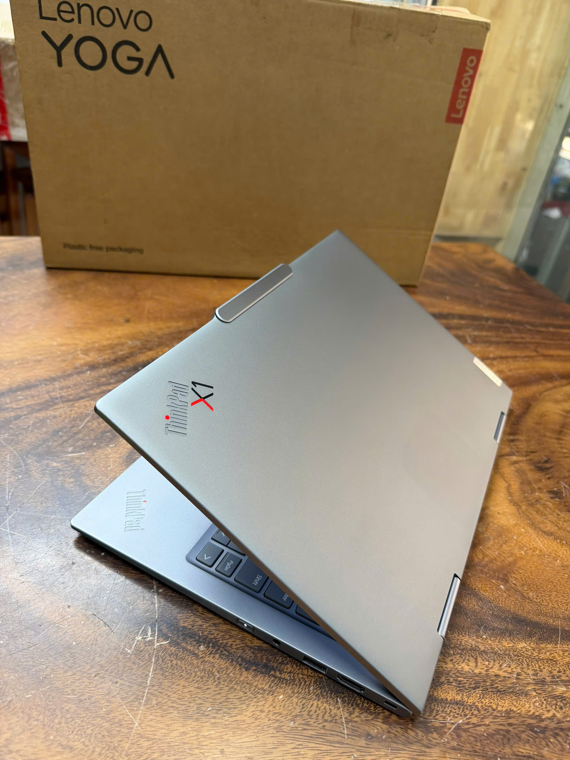 Thinkpad X1 2in1 Yoga Gen 9, ultra 5 125U, ram 16G, 512G, 14in FHD+