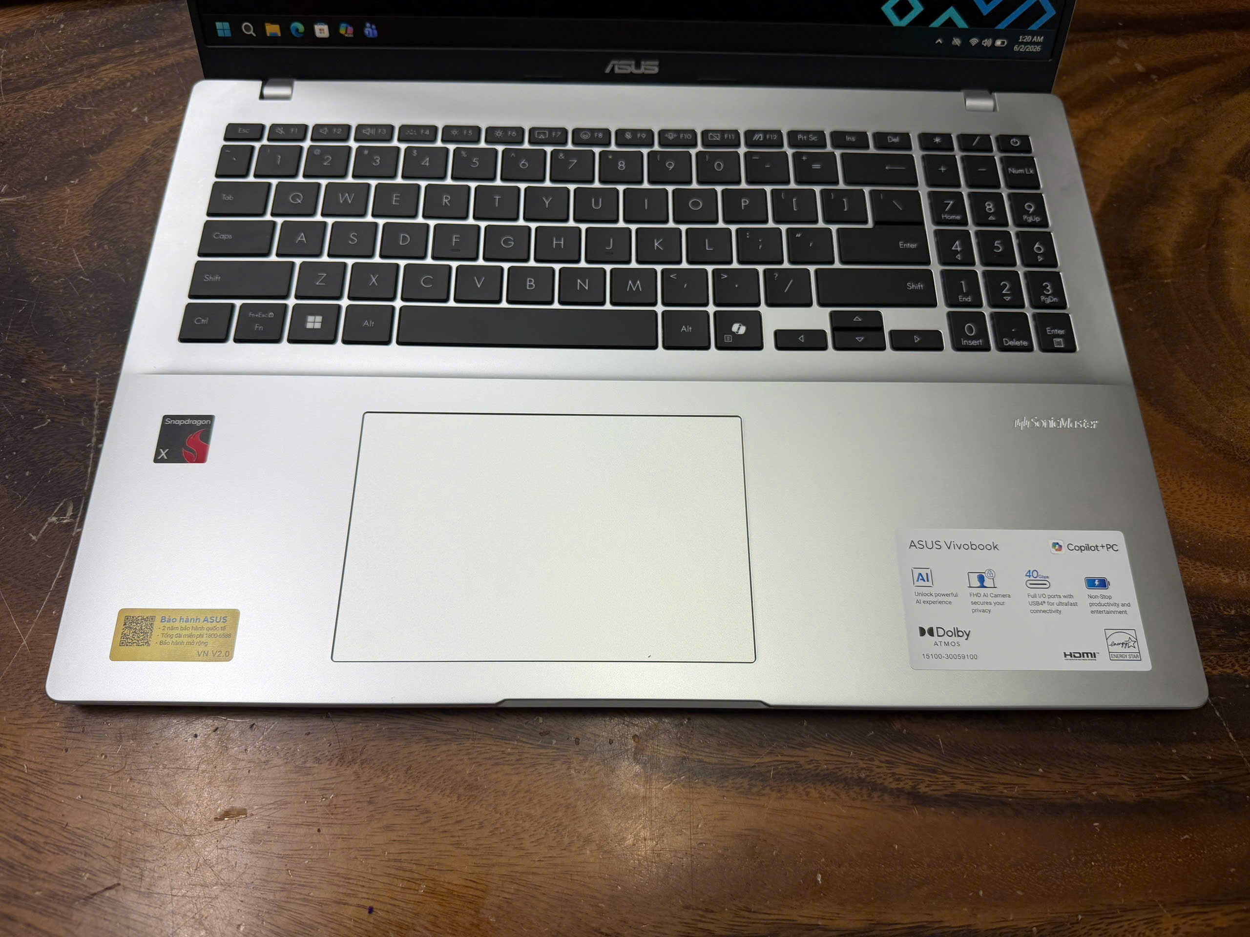 Asus Vivobook 16 X1607qa (5)