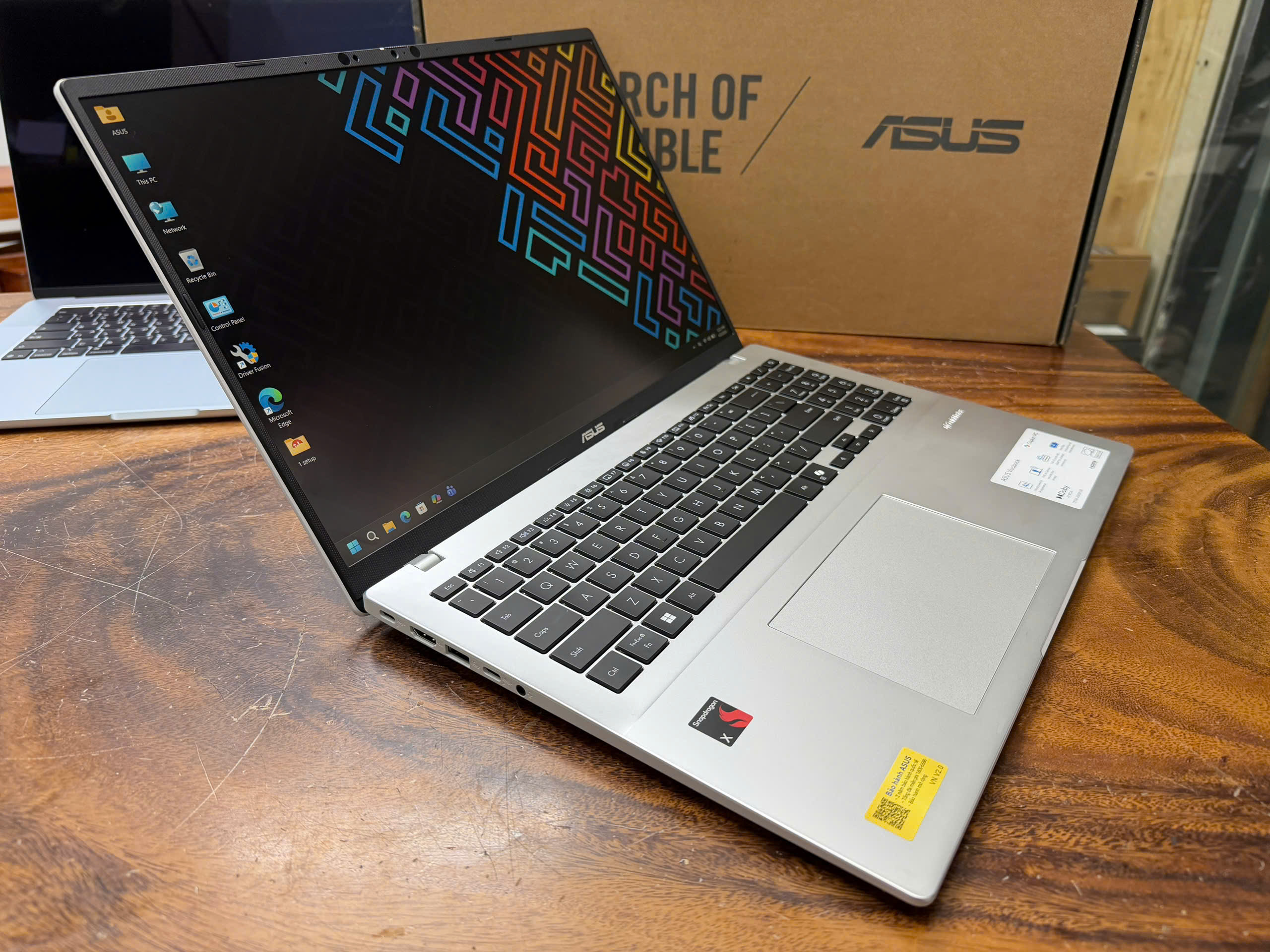 Asus Vivobook 16 X1607qa (6)