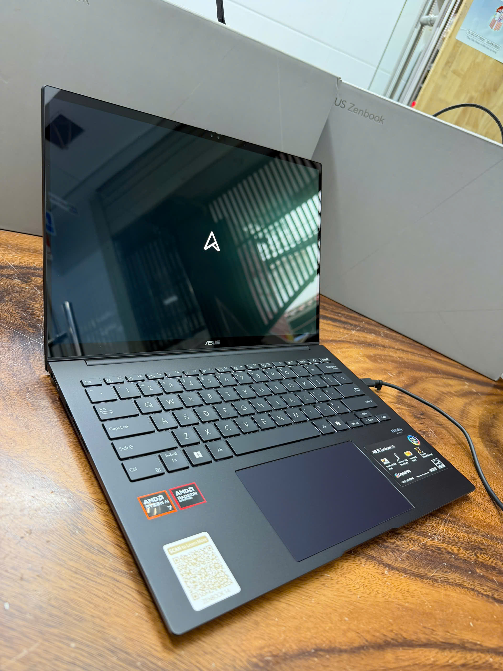 Asus Zenbook 14 Um3406ma (7)