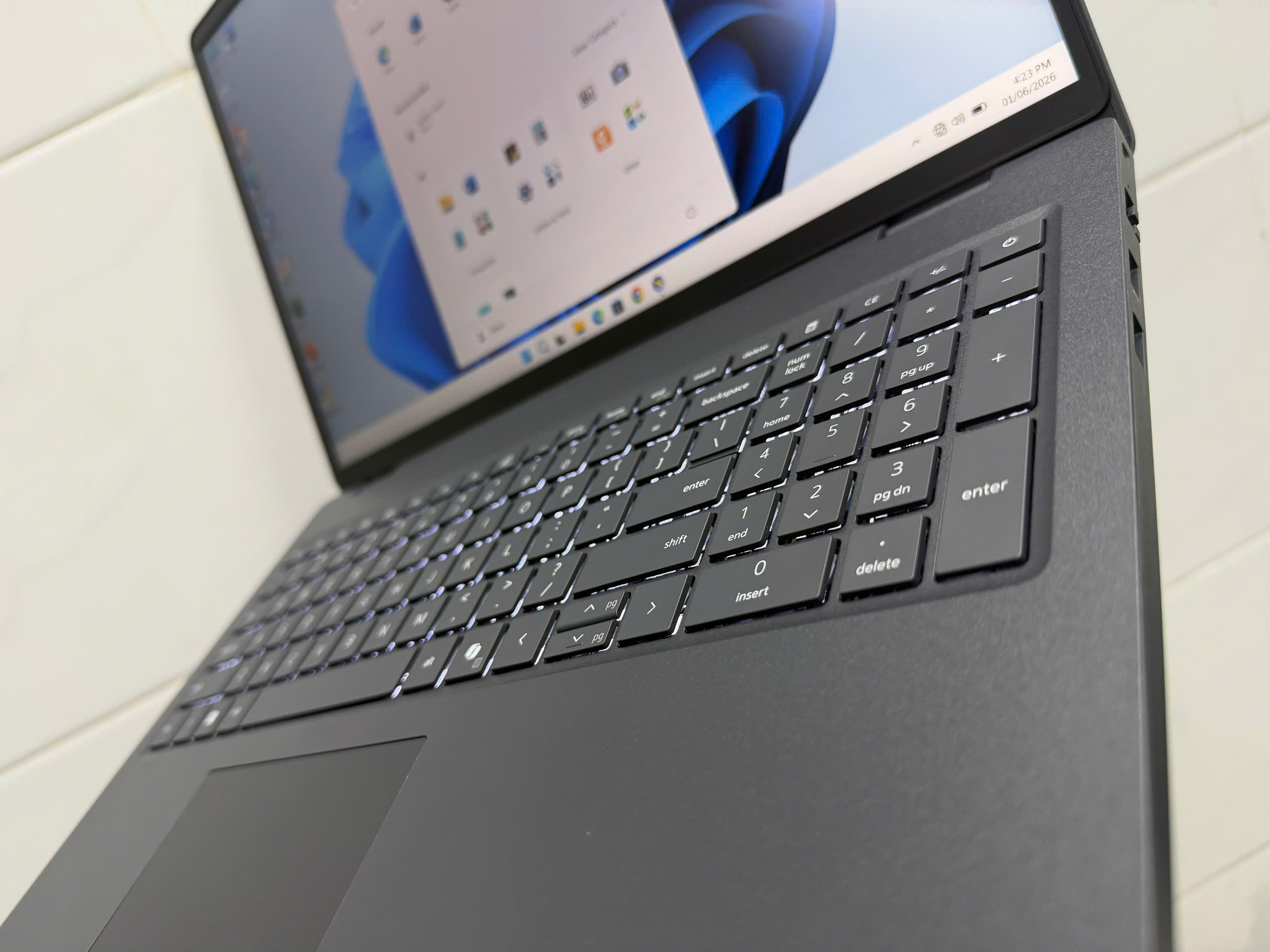 Dell Pro 14 Pc14250 (5)
