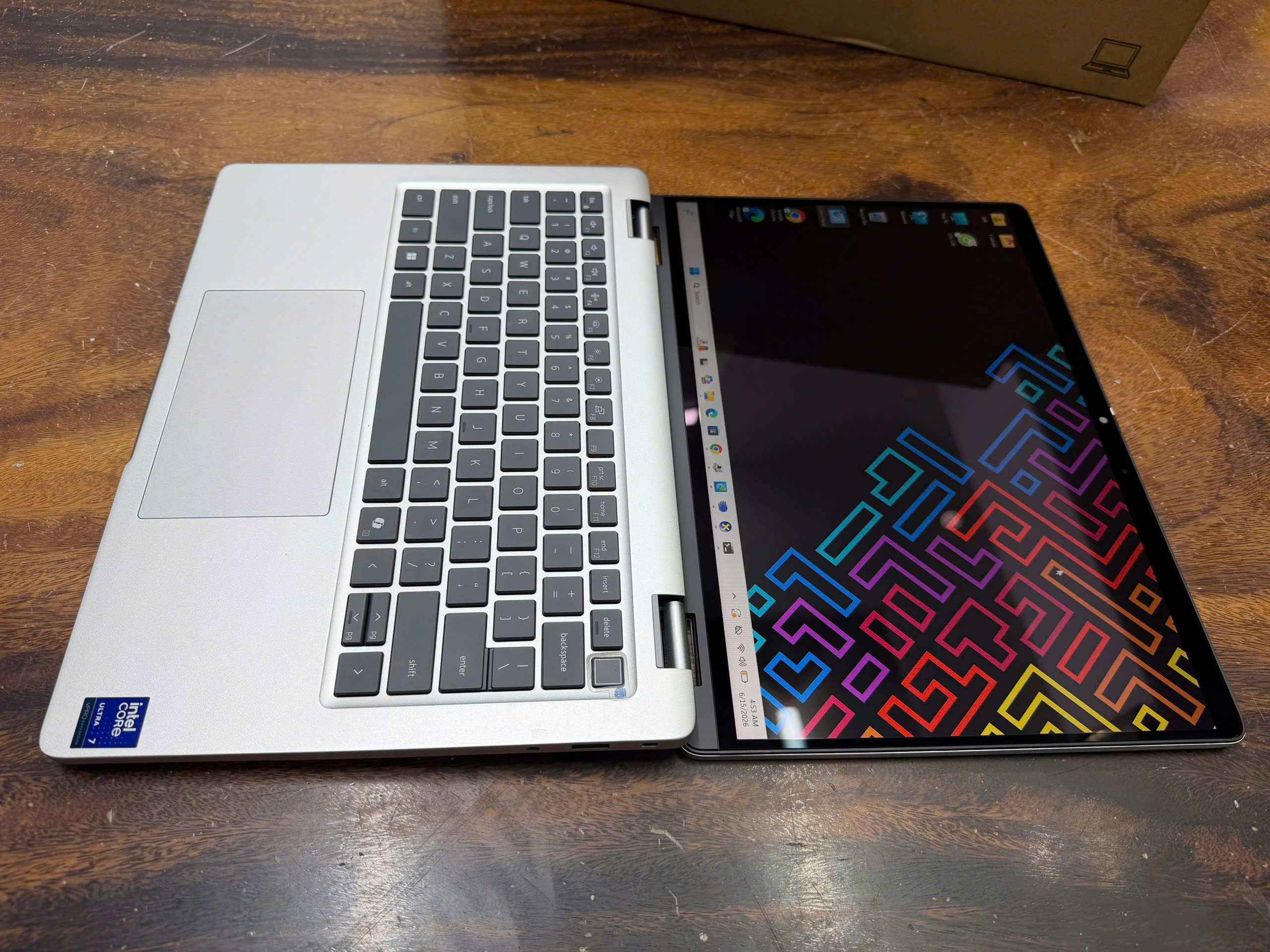 Dell Pro 14 Plus Pb14250 (1)