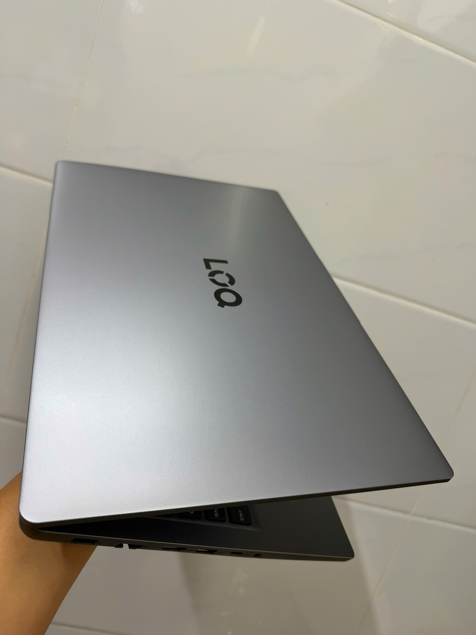 Lenovo Loq 15iax9 (21)
