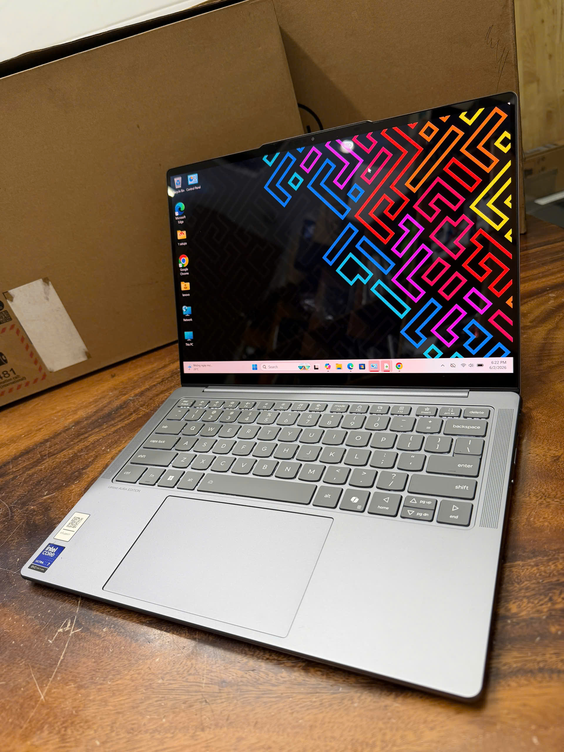 Lenovo Yoga Slim 7 14ill10 (4)