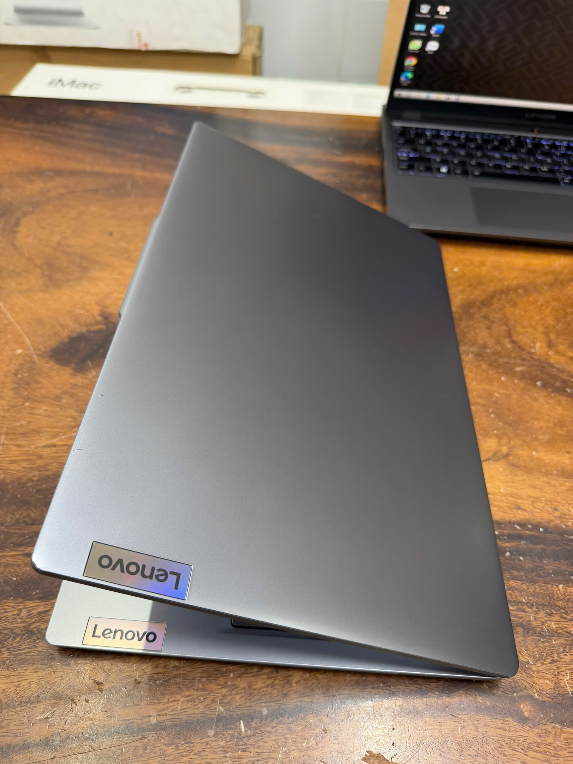 Lenovo ideapad slim 5 15, i5 12450H, 8G, 512G, 15.6in FHD.