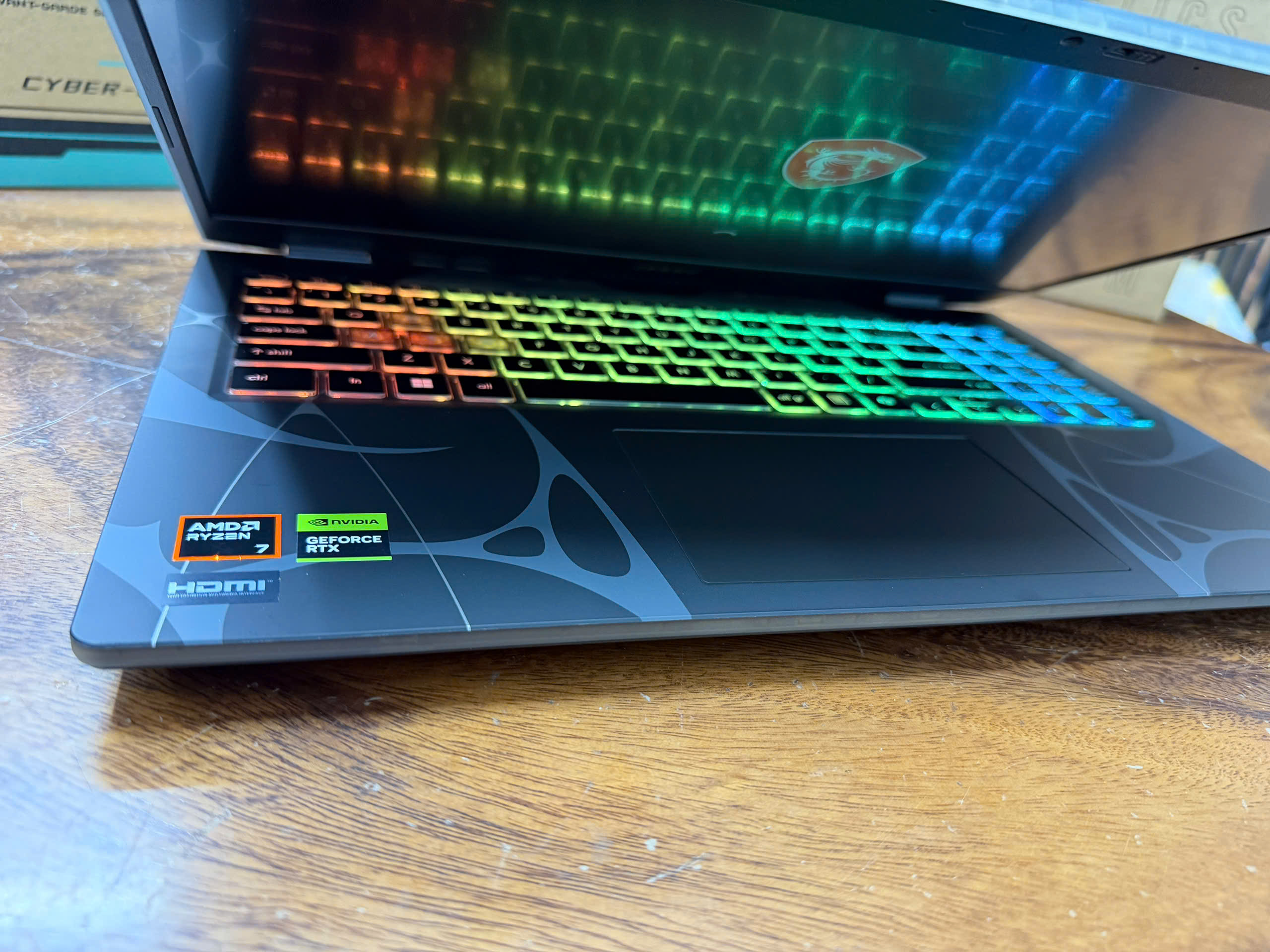 Msi Cyborg 15 Ai New (9)