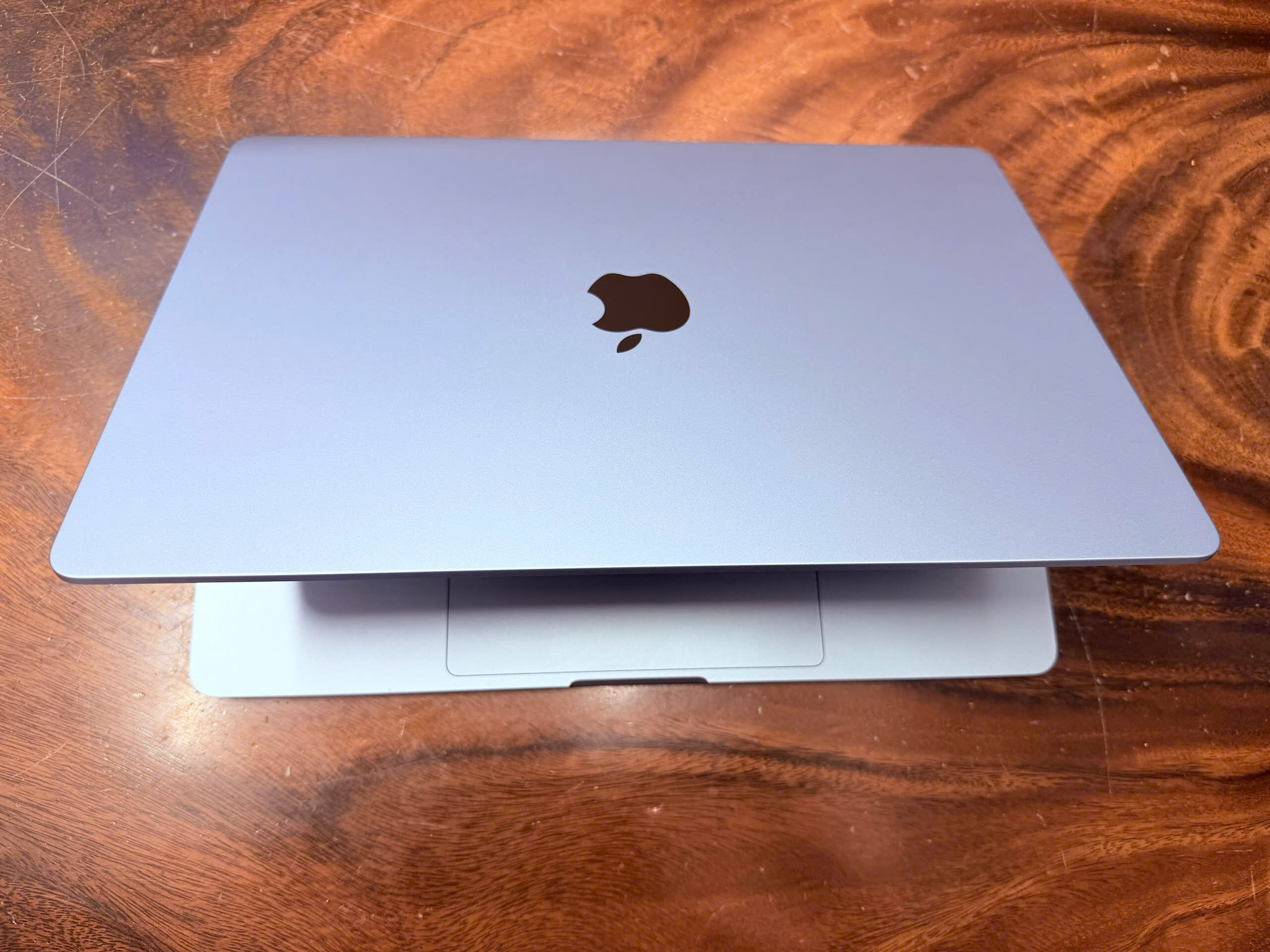 Macbook Air 15 Inch 2025 (2)