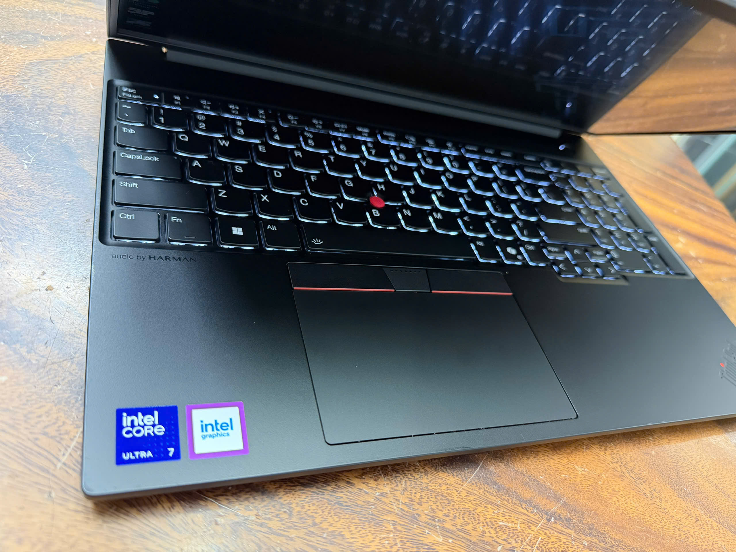Thinkpad E16 Gen 3 (6)