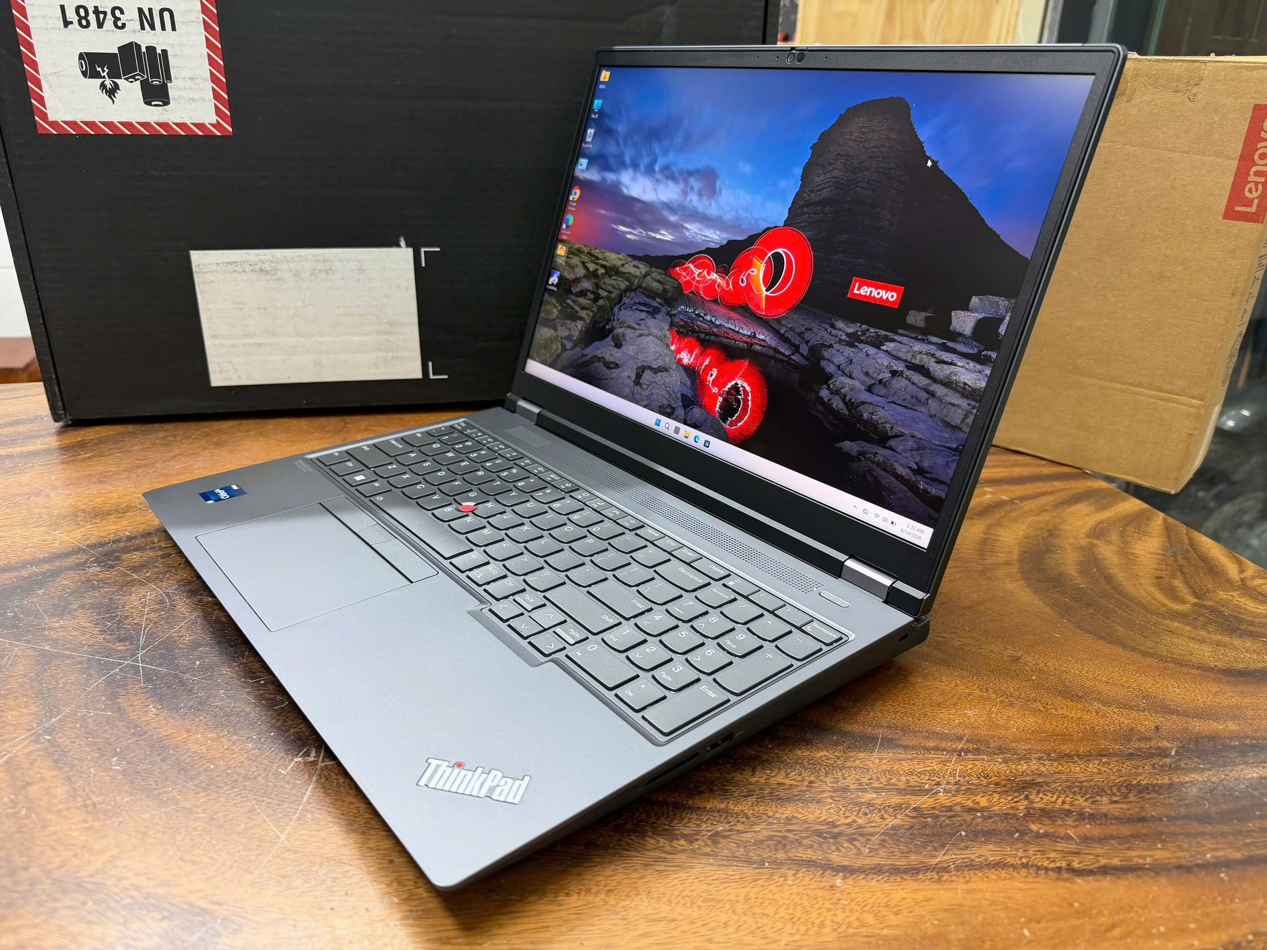 Thinkpad P16 Gen 2 2 (2)